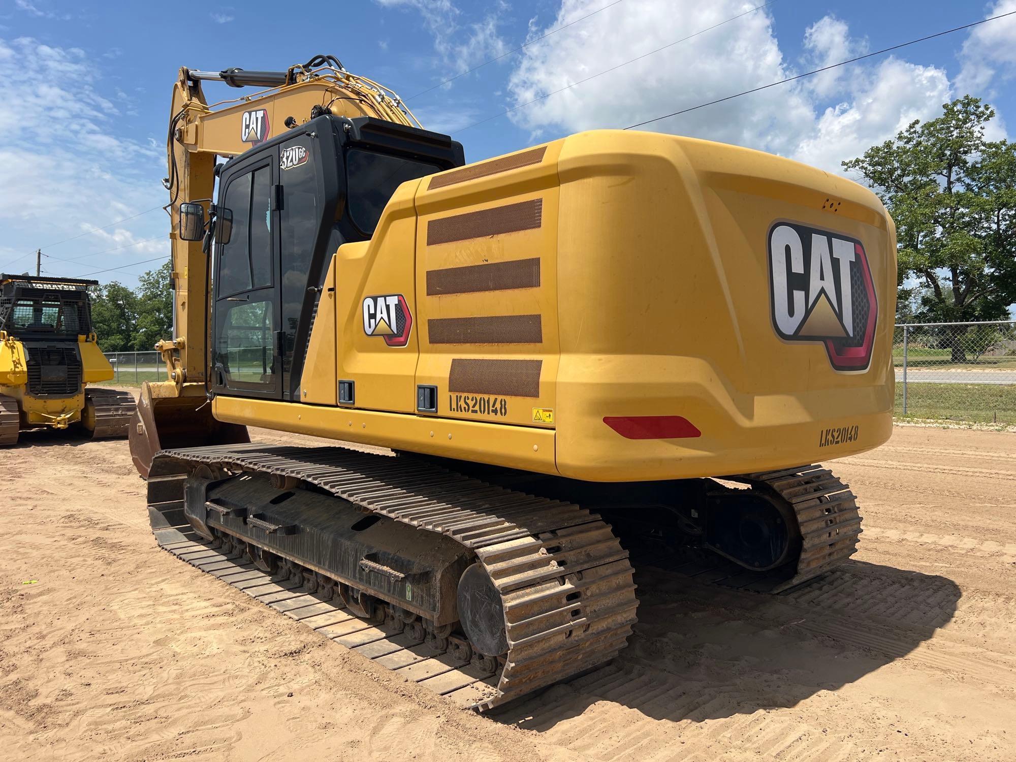 2022 Caterpillar 320