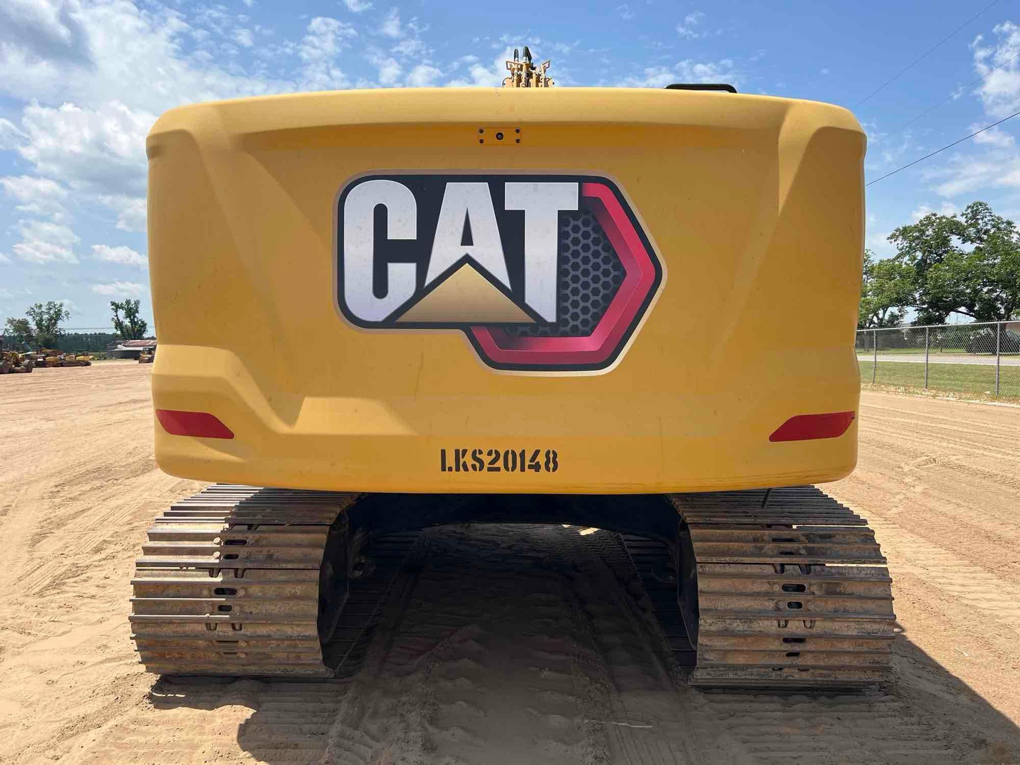 2022 Caterpillar 320