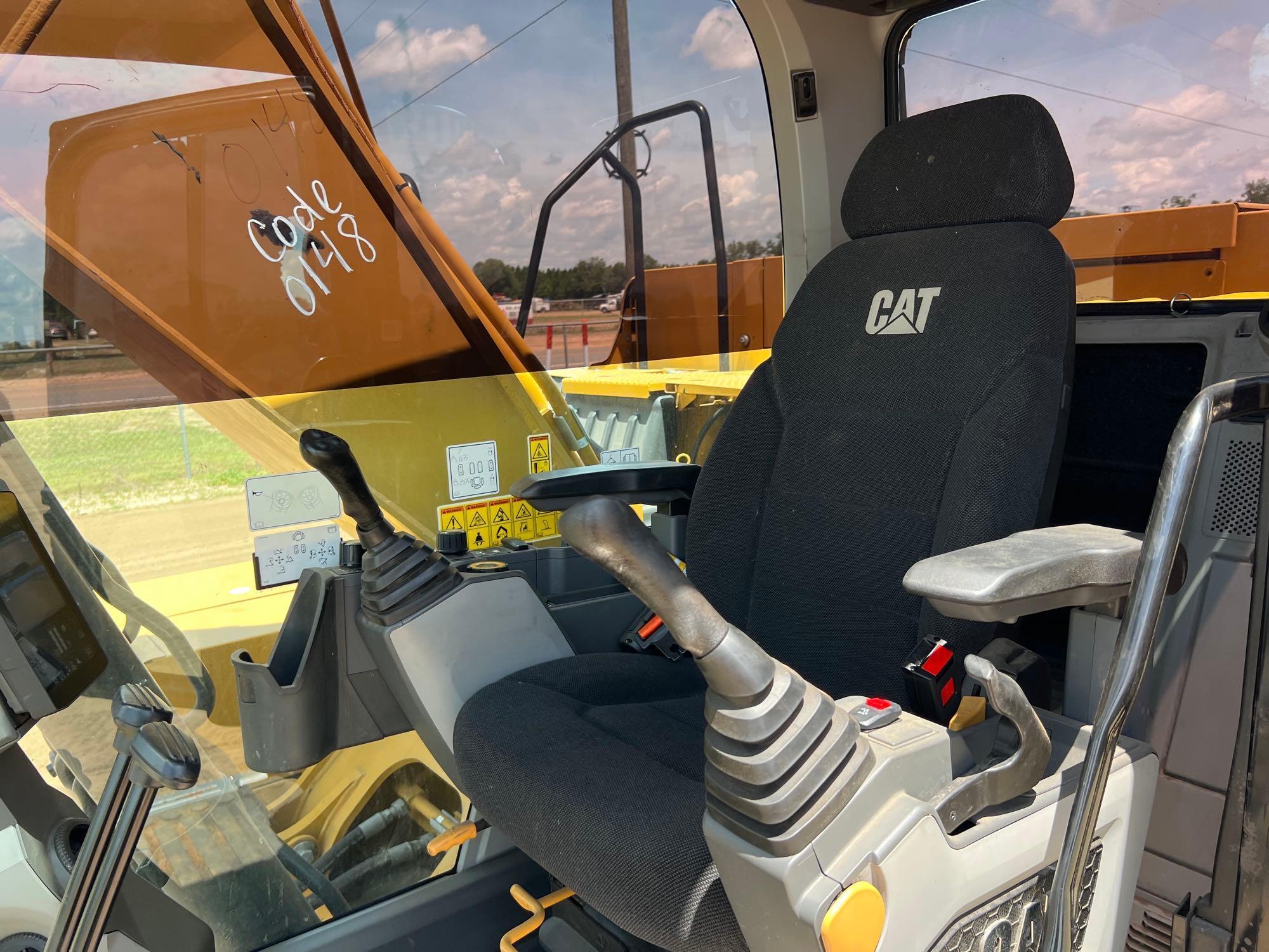 2022 Caterpillar 320