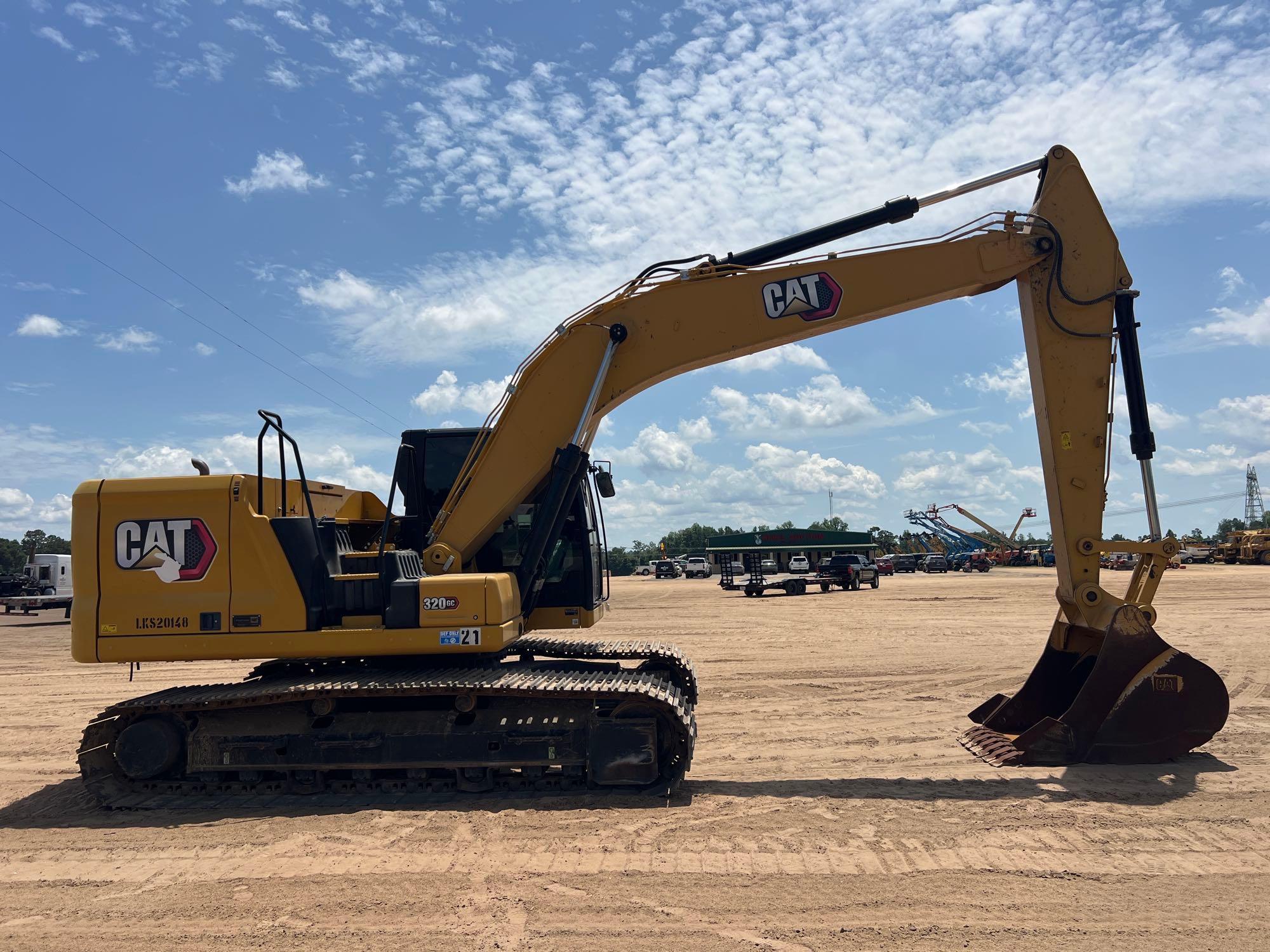 2022 Caterpillar 320