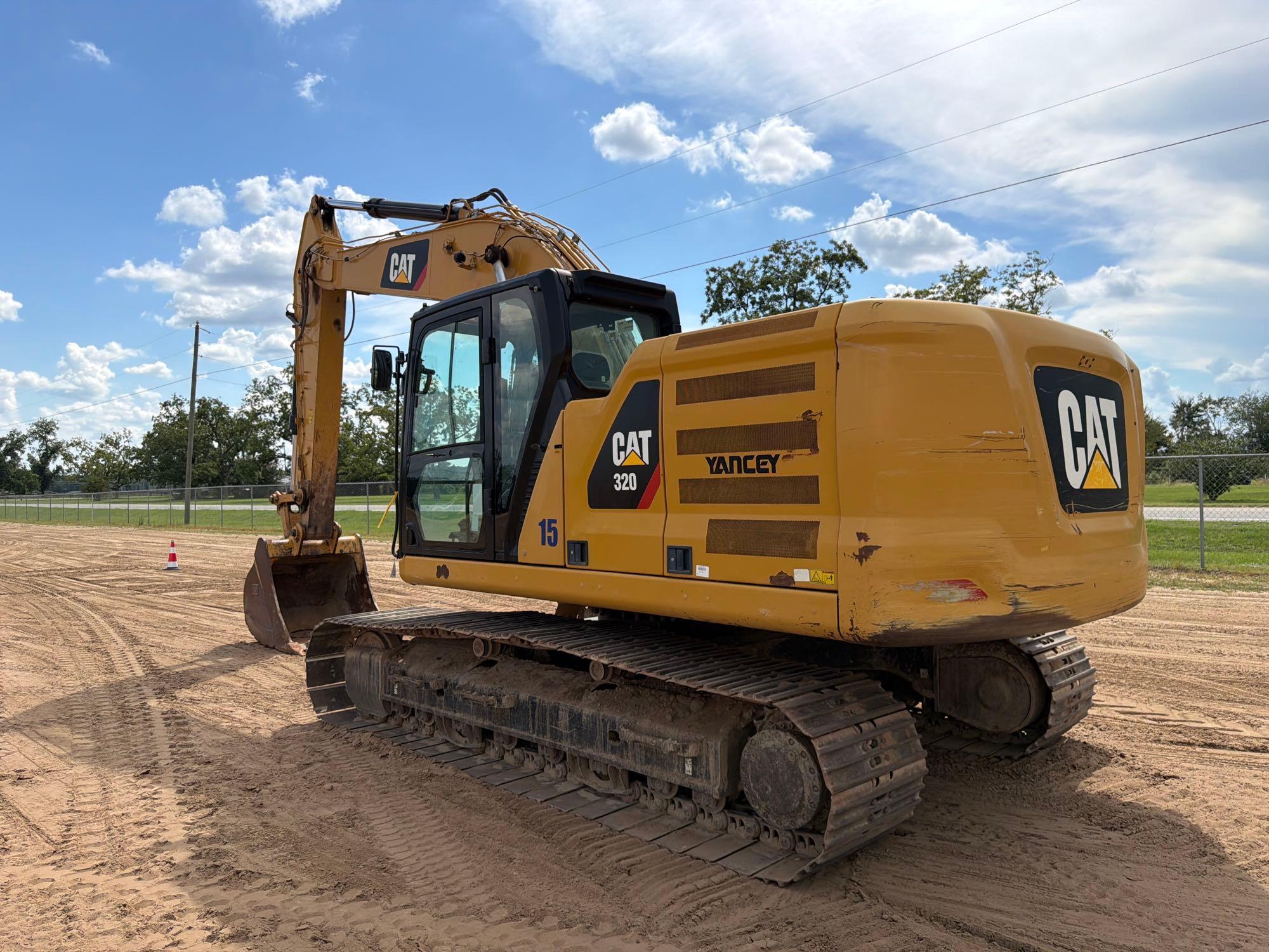 2019 Caterpillar 320