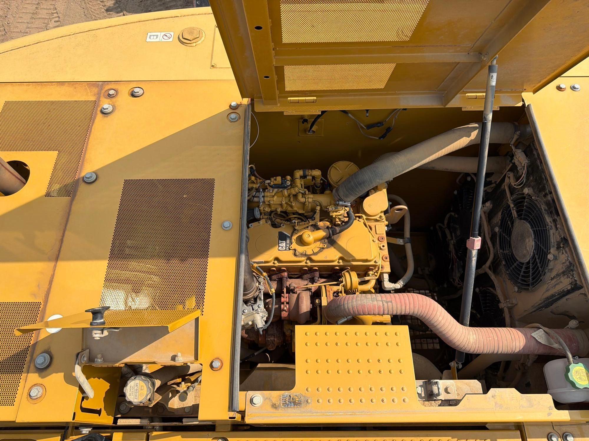 2019 Caterpillar 320