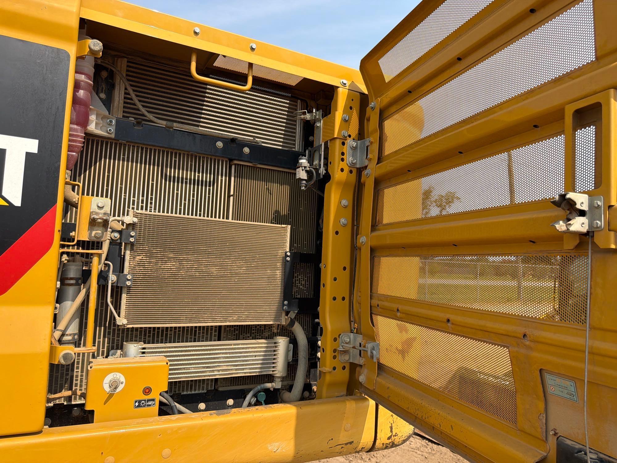 2019 Caterpillar 320