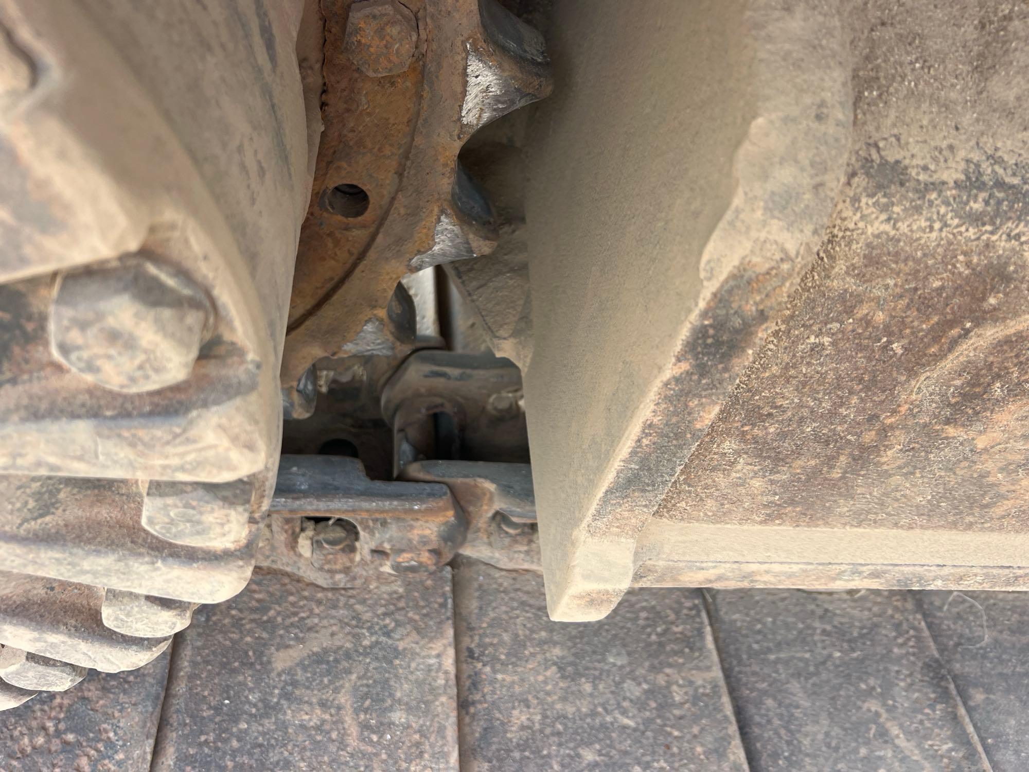 2011 Caterpillar 320DL