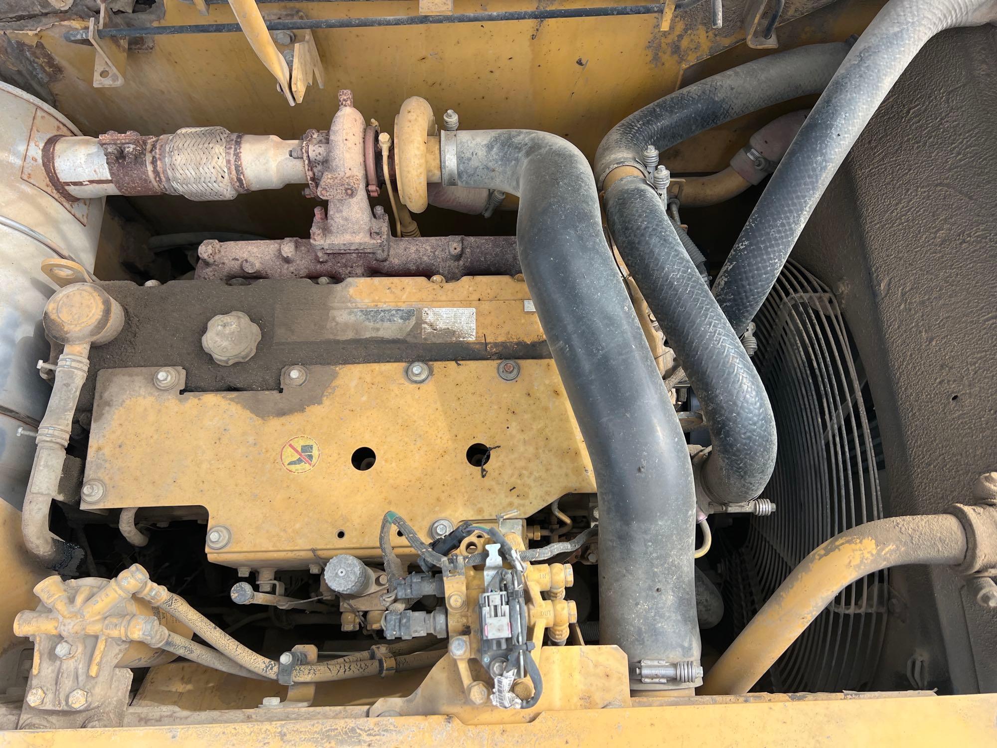 2011 Caterpillar 320DL