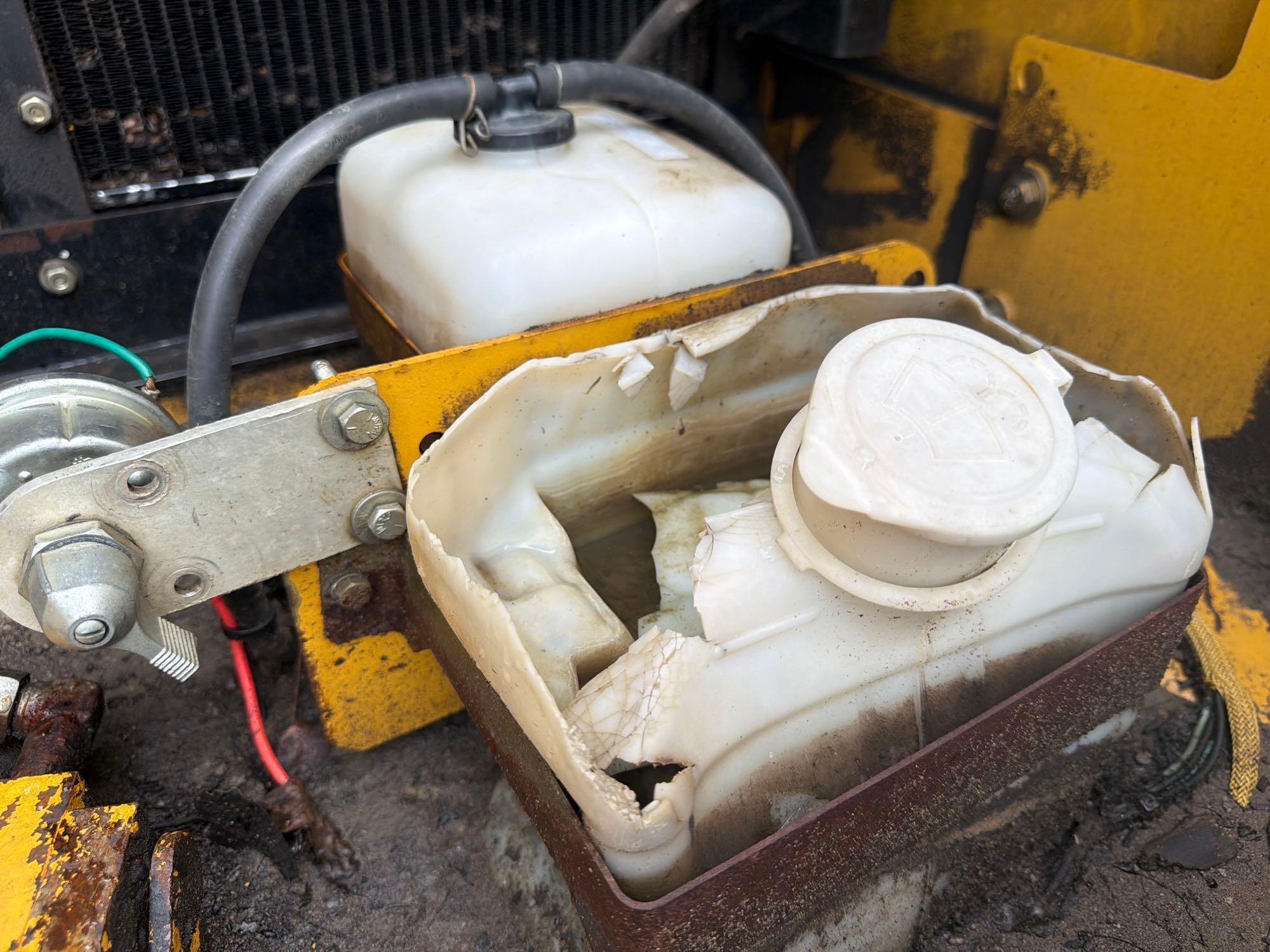 2003 Caterpillar 320C L