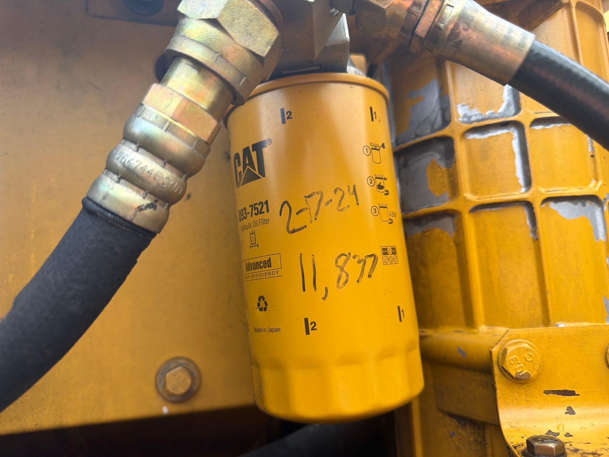 2003 Caterpillar 320C L