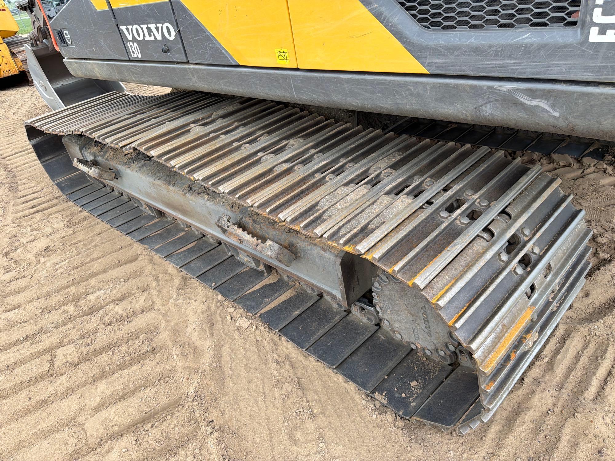 2023 Volvo EC200