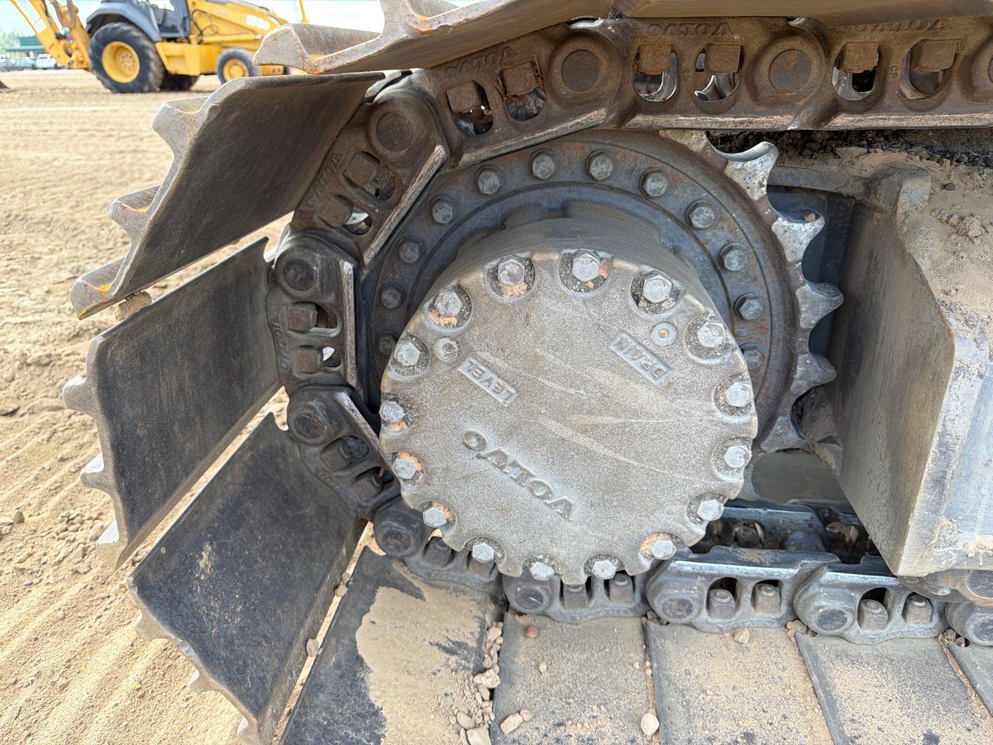2023 Volvo EC200
