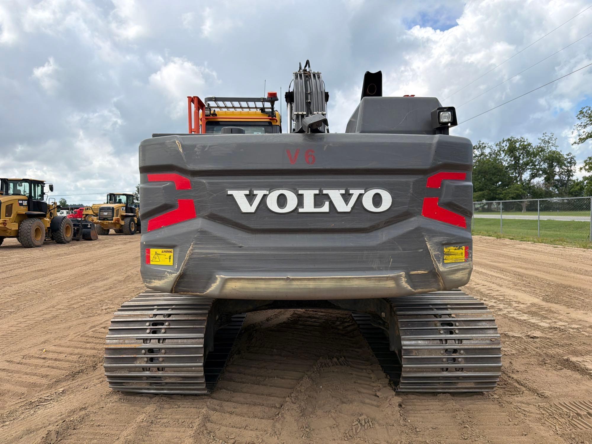 2023 Volvo EC200