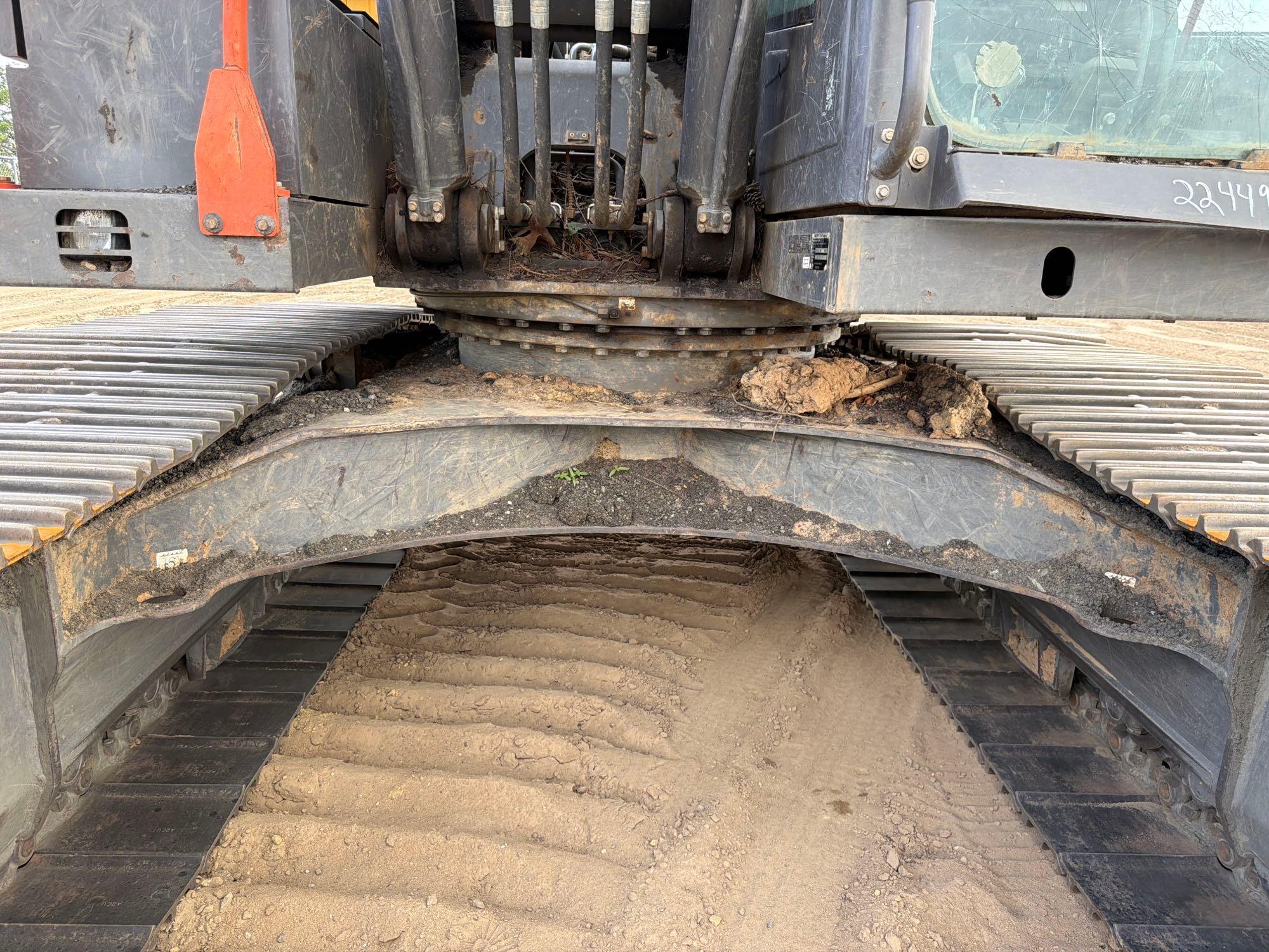 2023 Volvo EC200