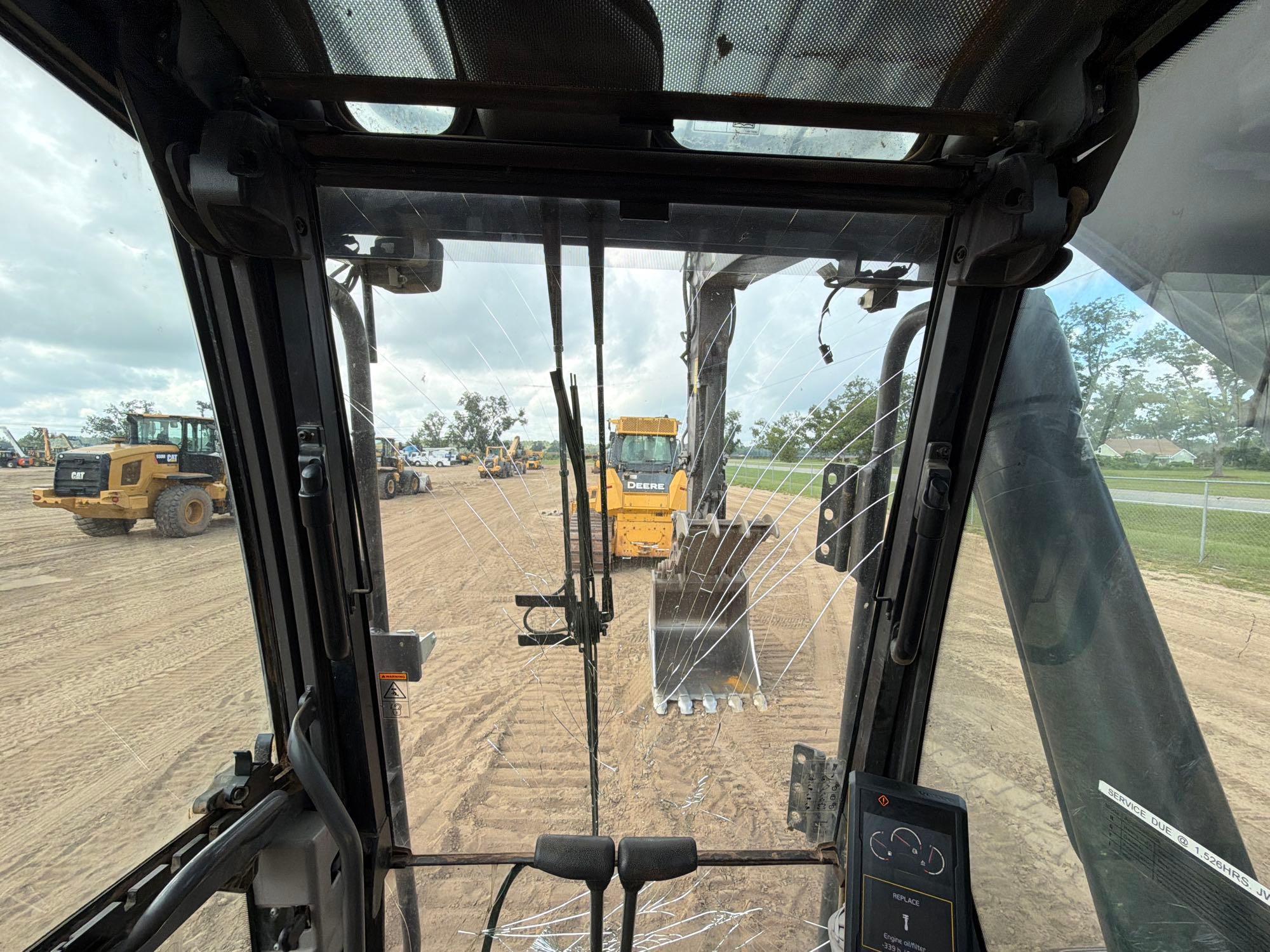 2023 Volvo EC200