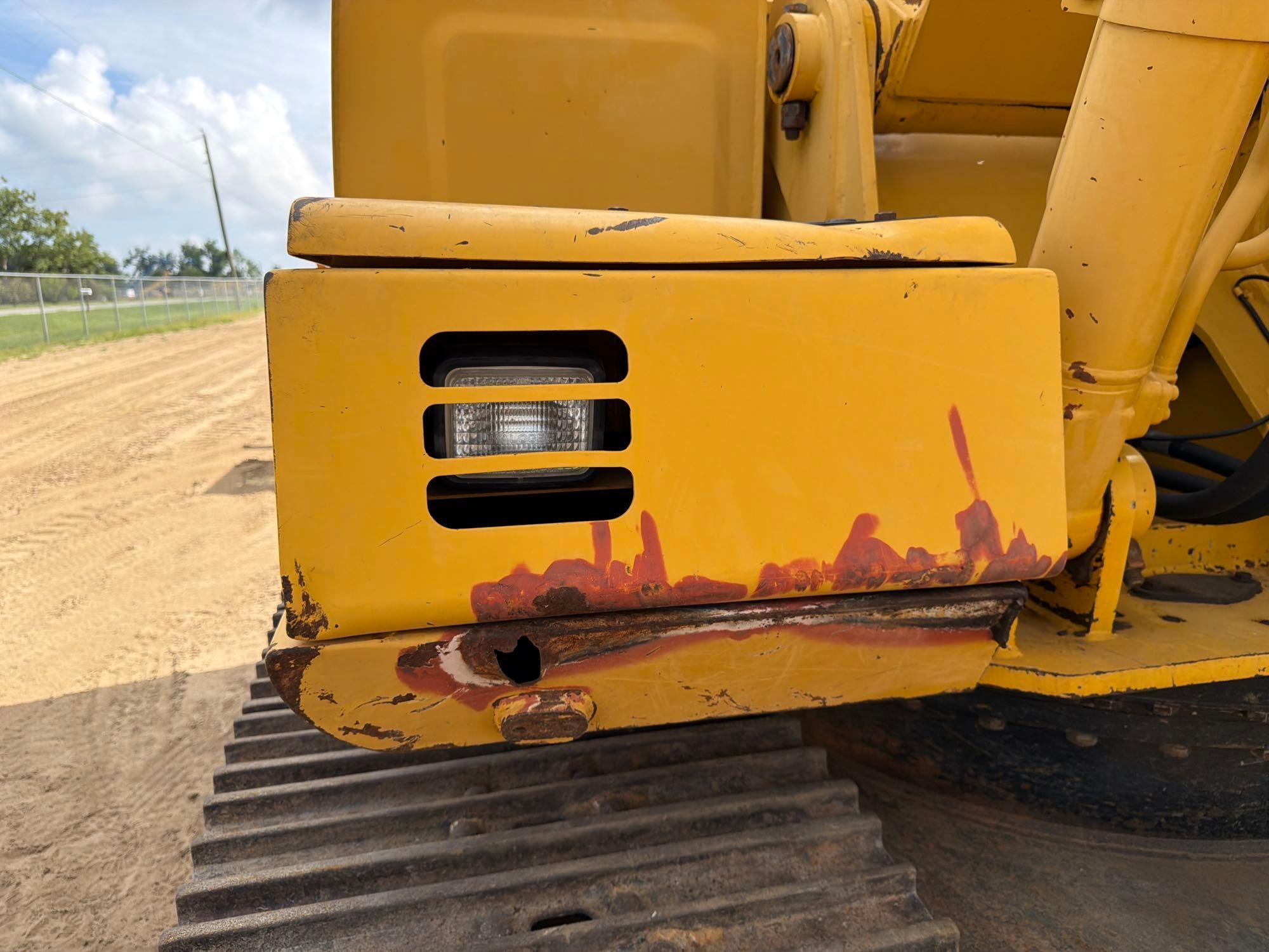 2006 John Deere 160C LC