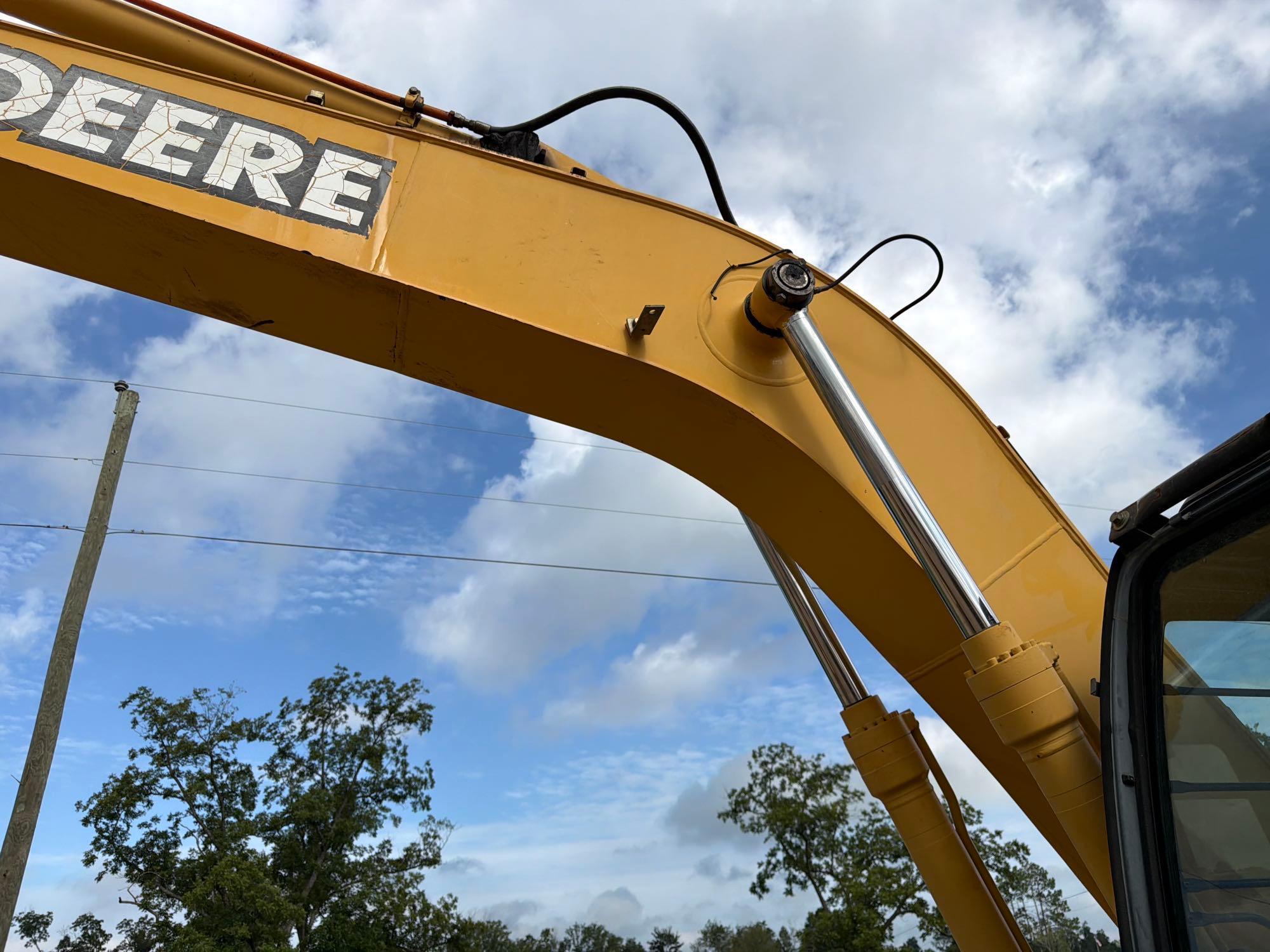 2006 John Deere 160C LC