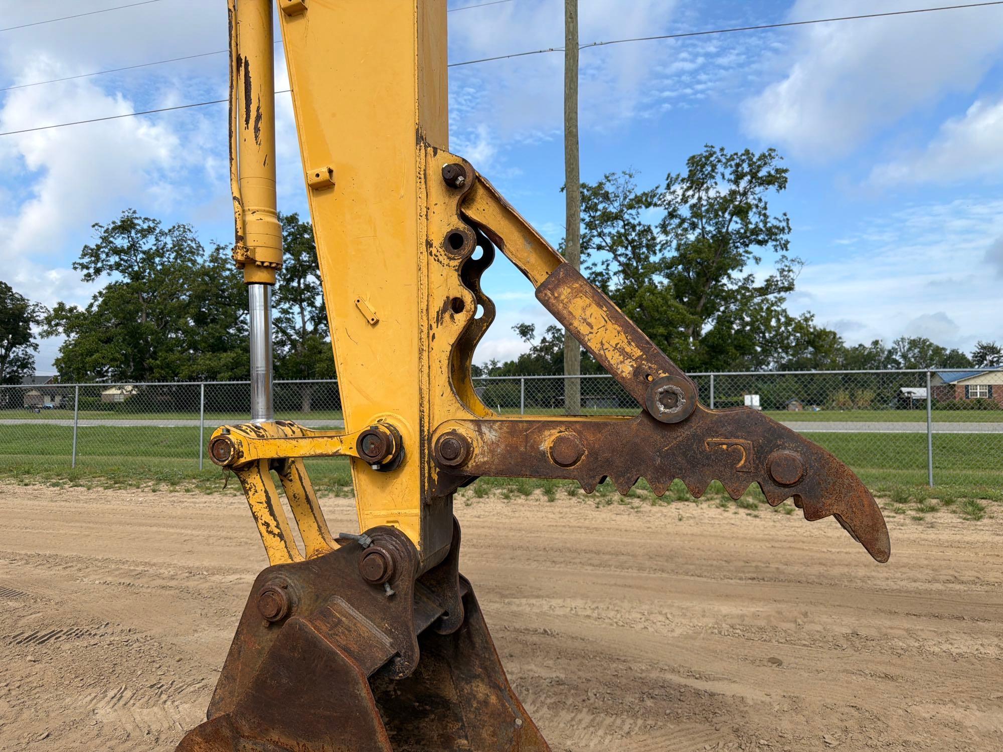 2006 John Deere 160C LC