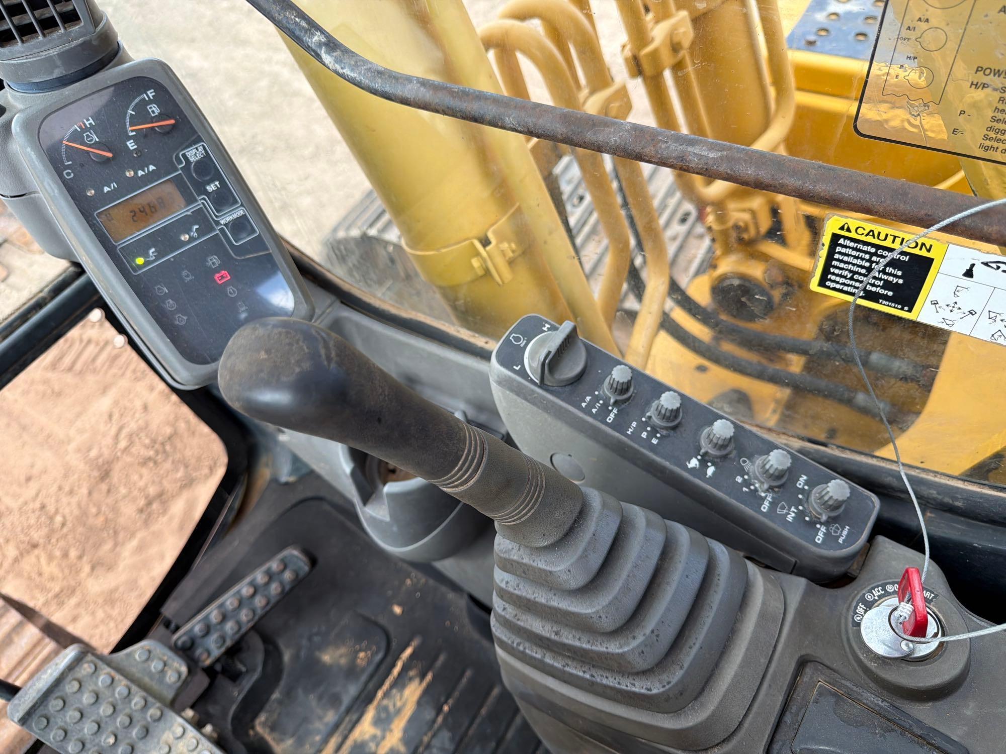 2006 John Deere 160C LC