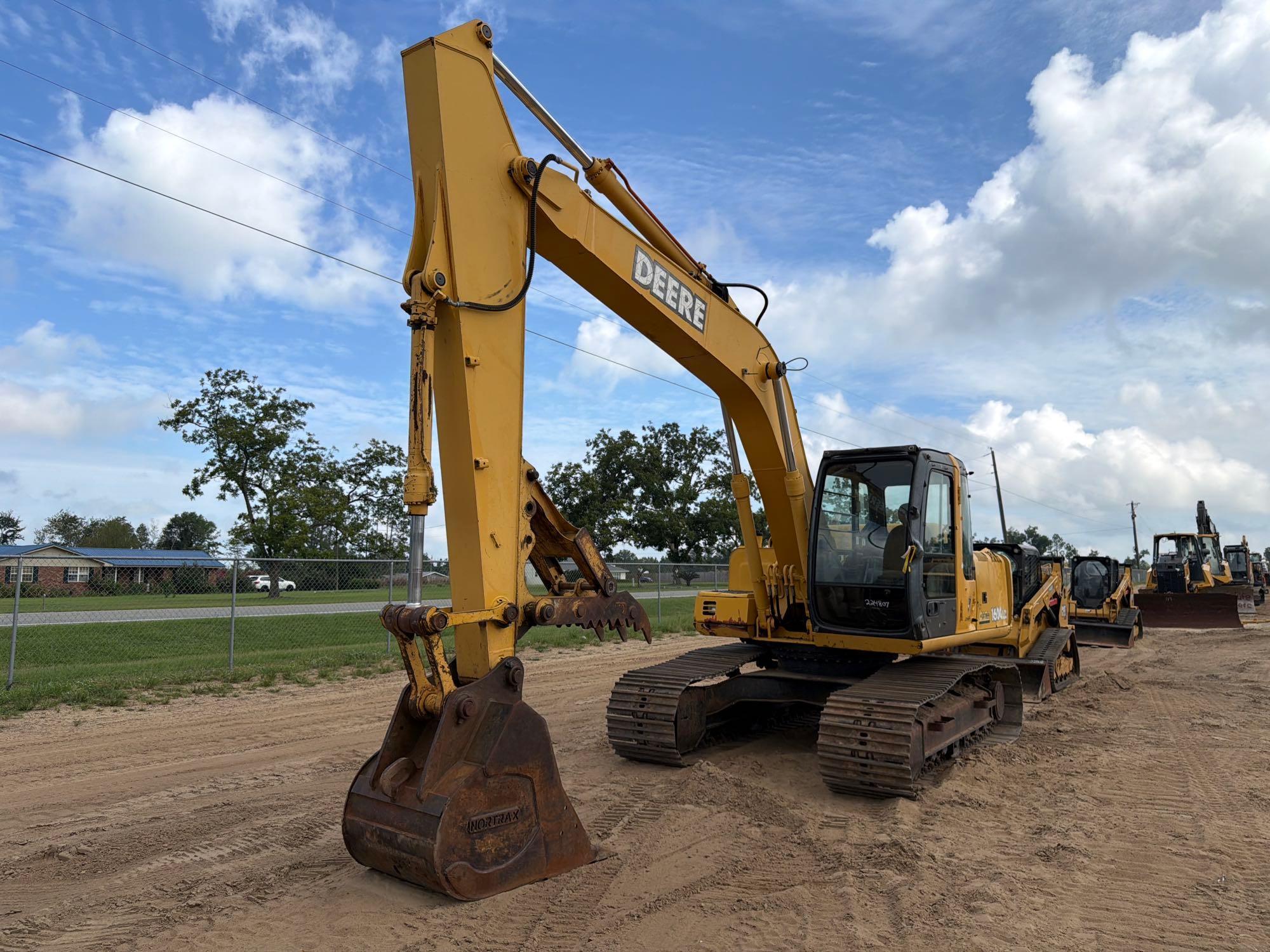 2006 John Deere 160C LC
