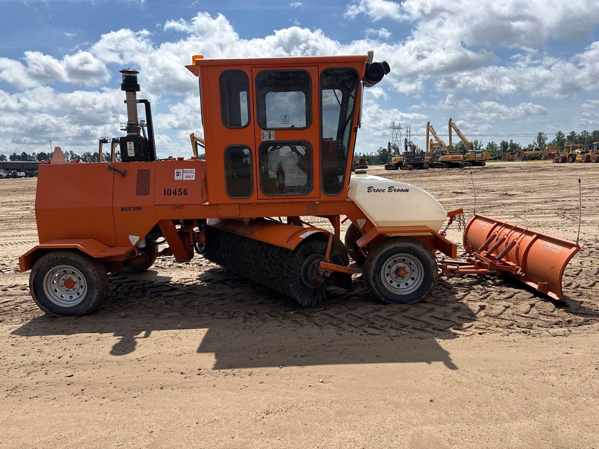 2022 Broce Broom RCT350