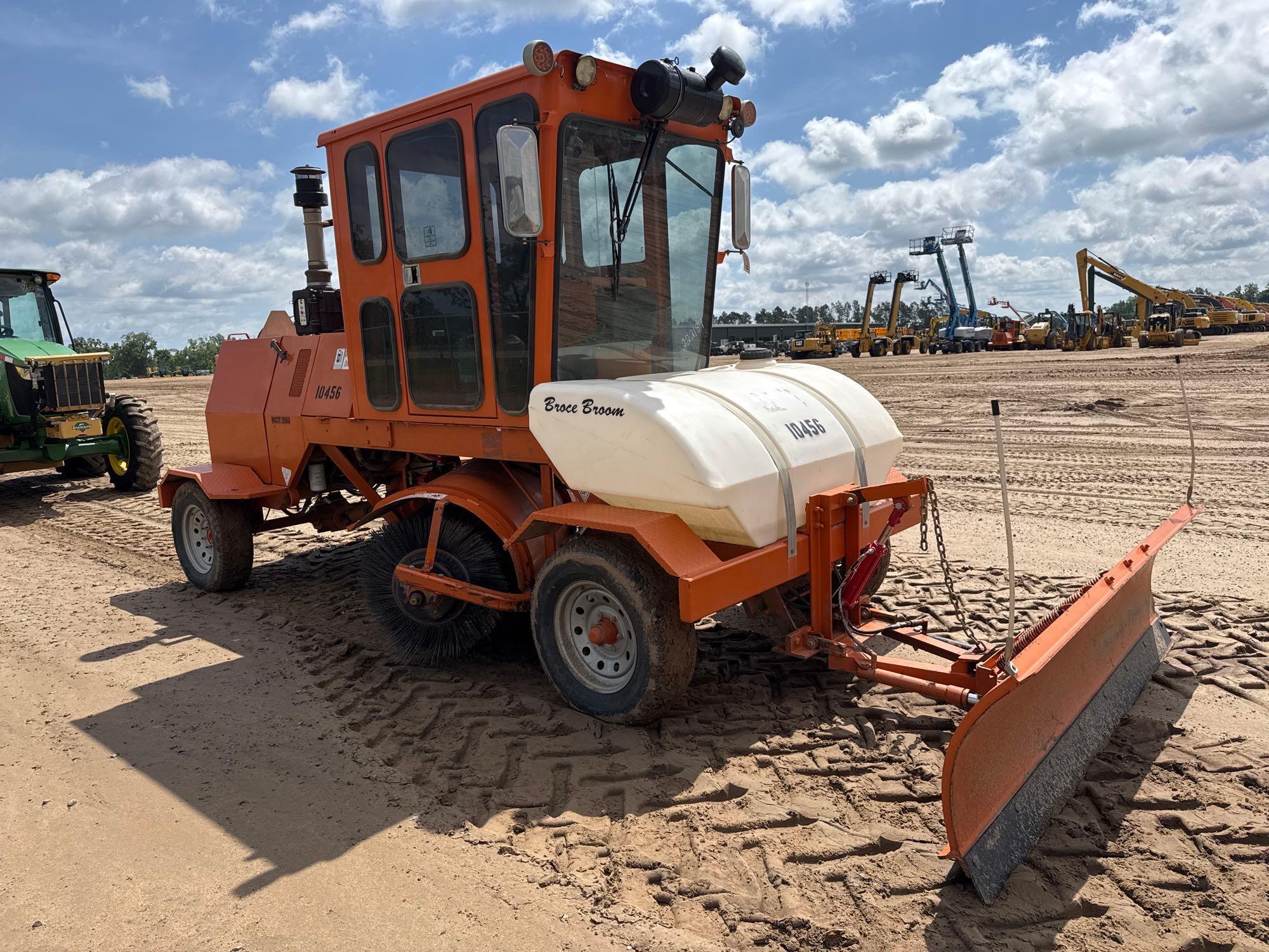 2022 Broce Broom RCT350