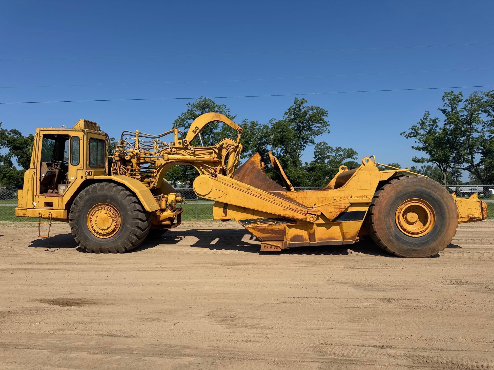 Photo of a 1993 Caterpillar 621E