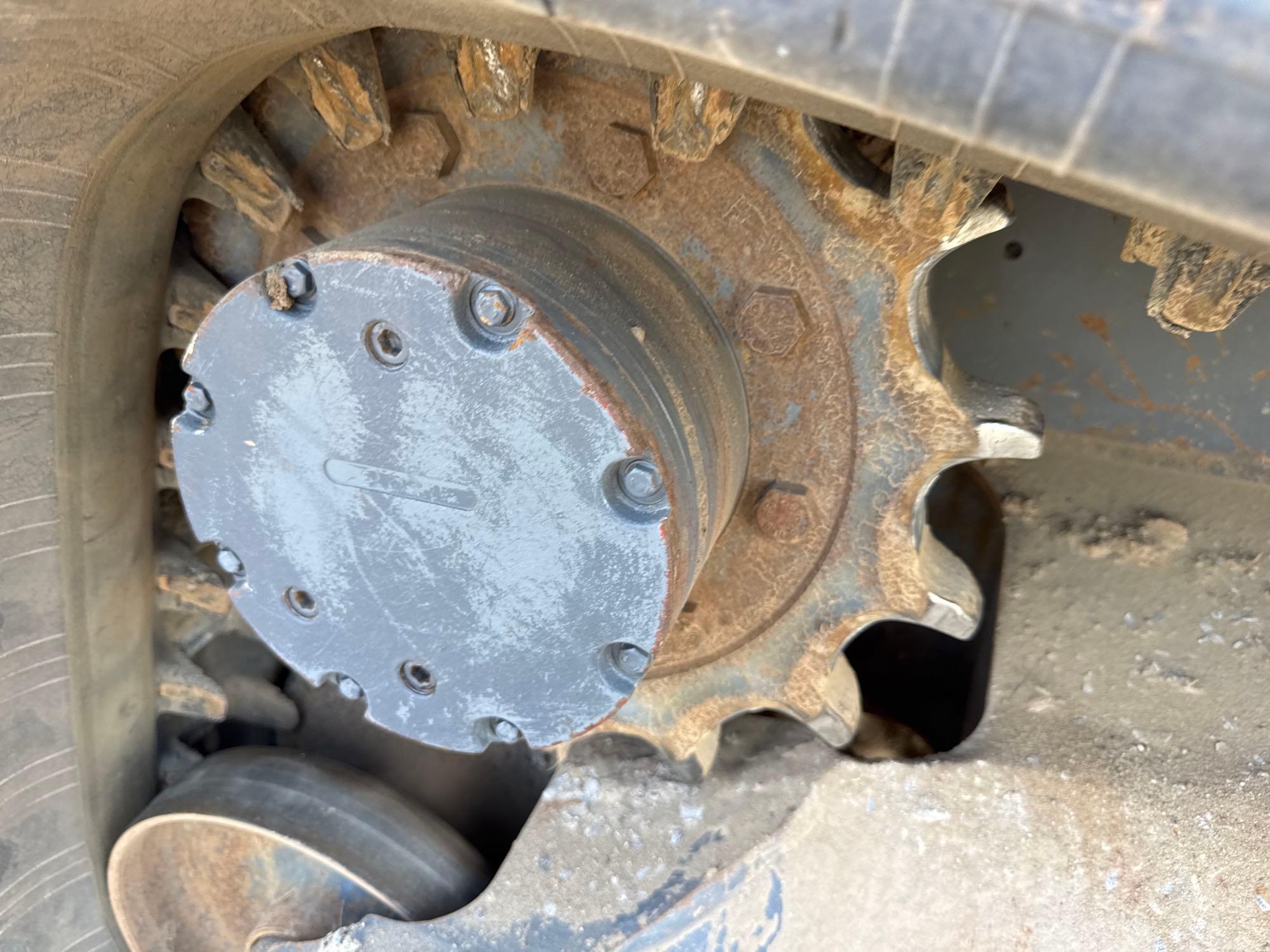 2024 Takeuchi TL8