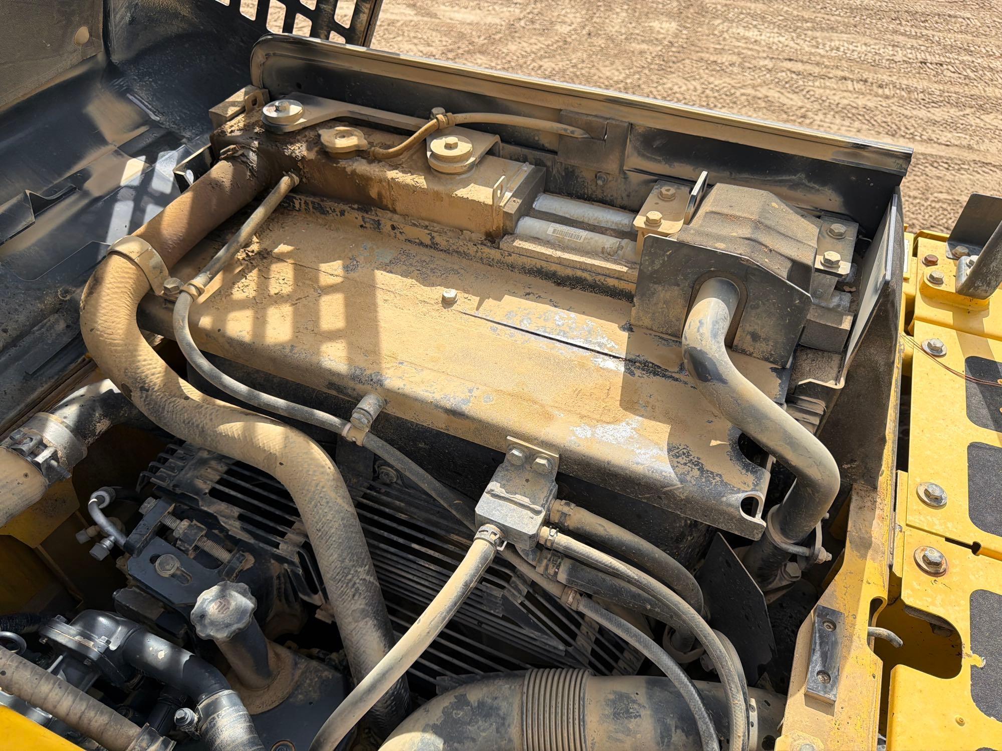 2019 Komatsu PC290LC-10