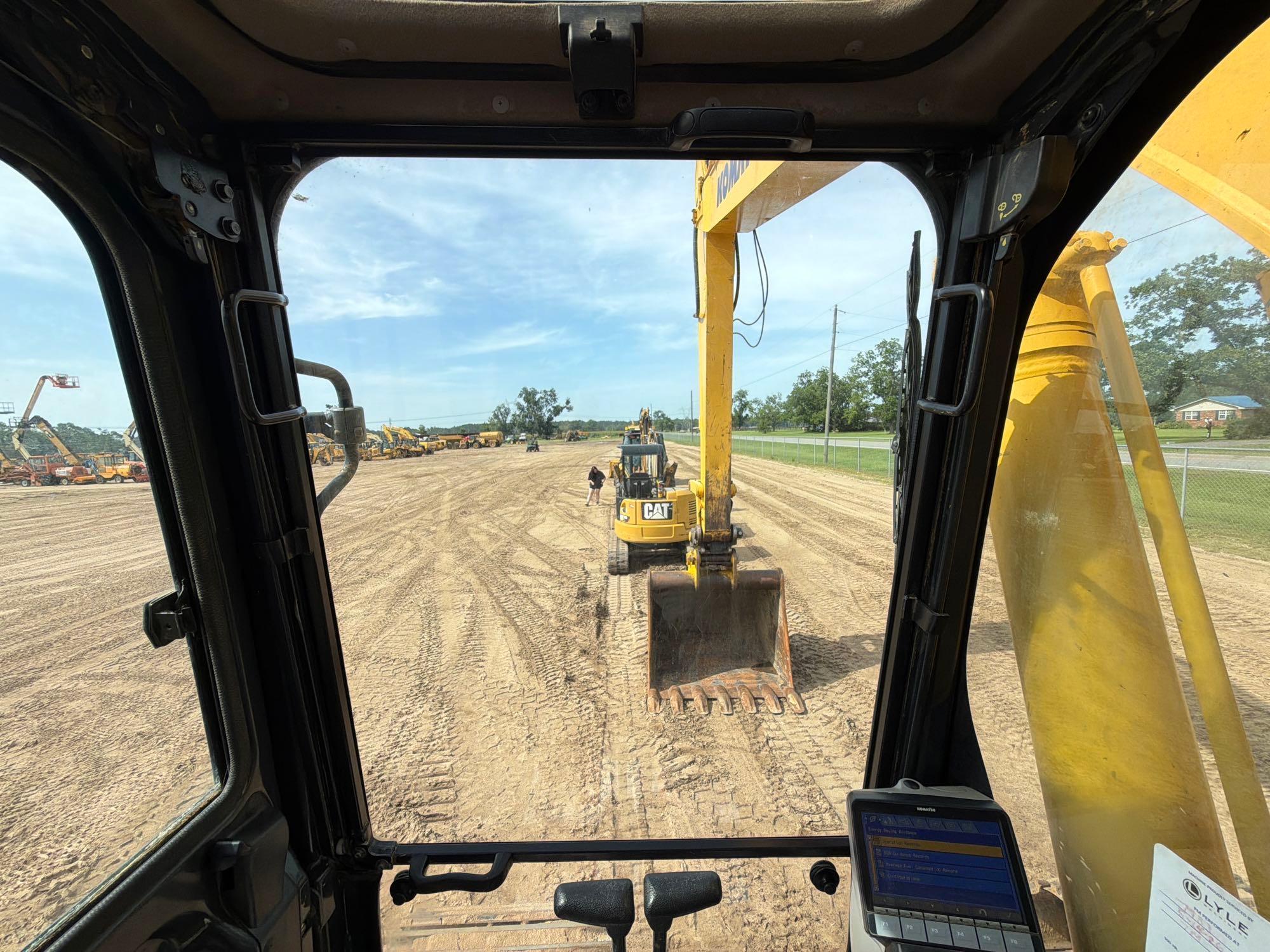 2019 Komatsu PC290LC-10