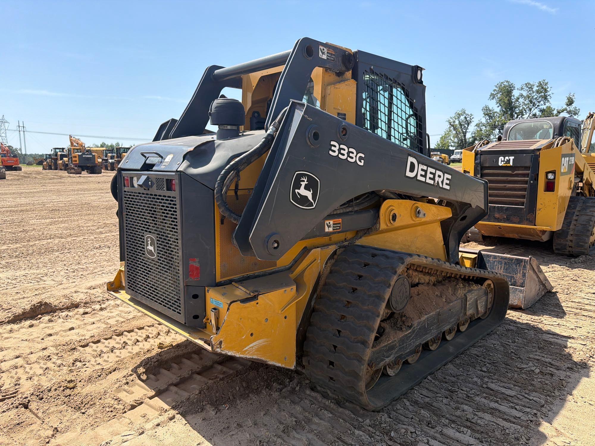 2019 John Deere 333