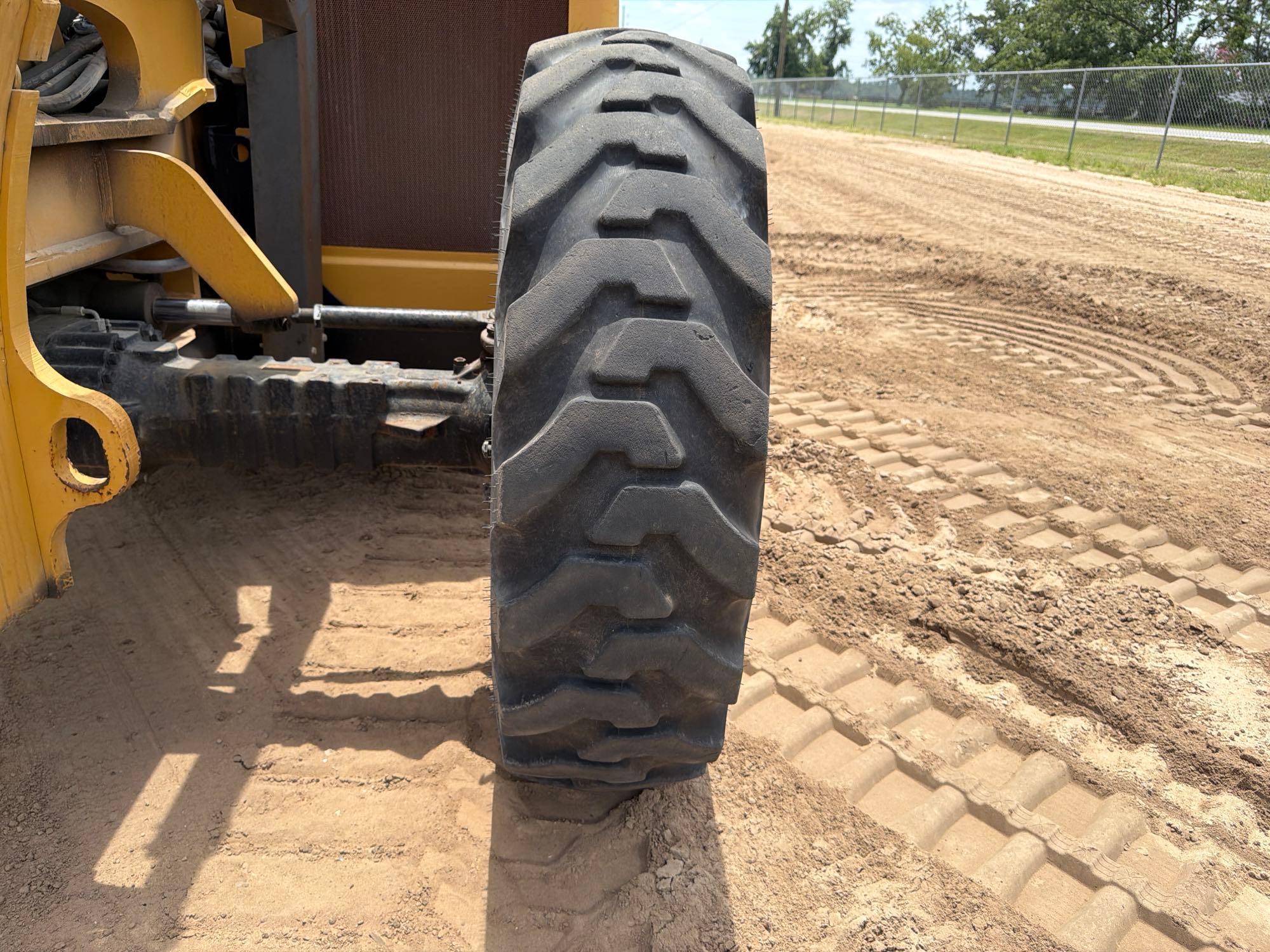 2013 Caterpillar TL642C