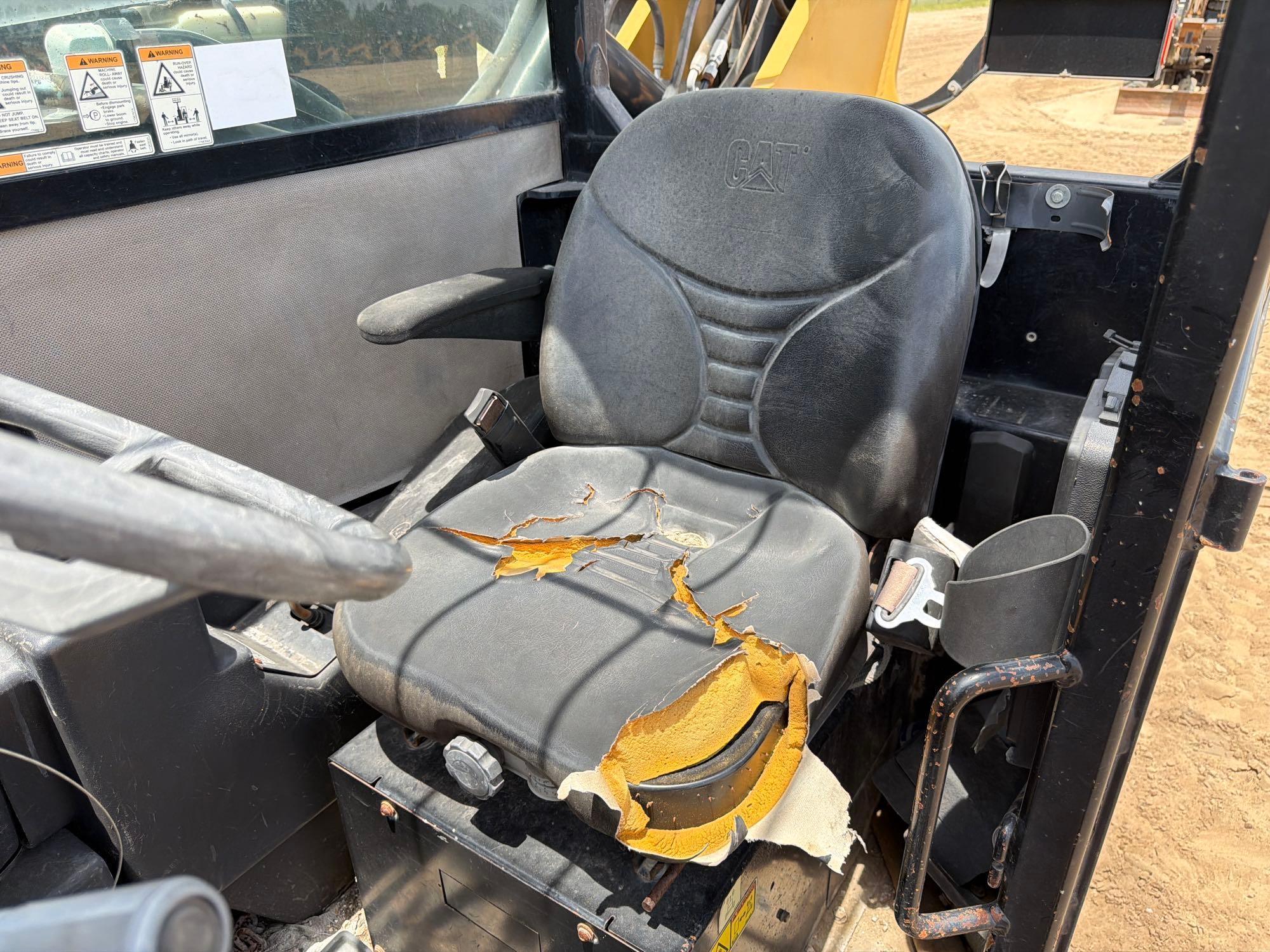 2013 Caterpillar TL642C