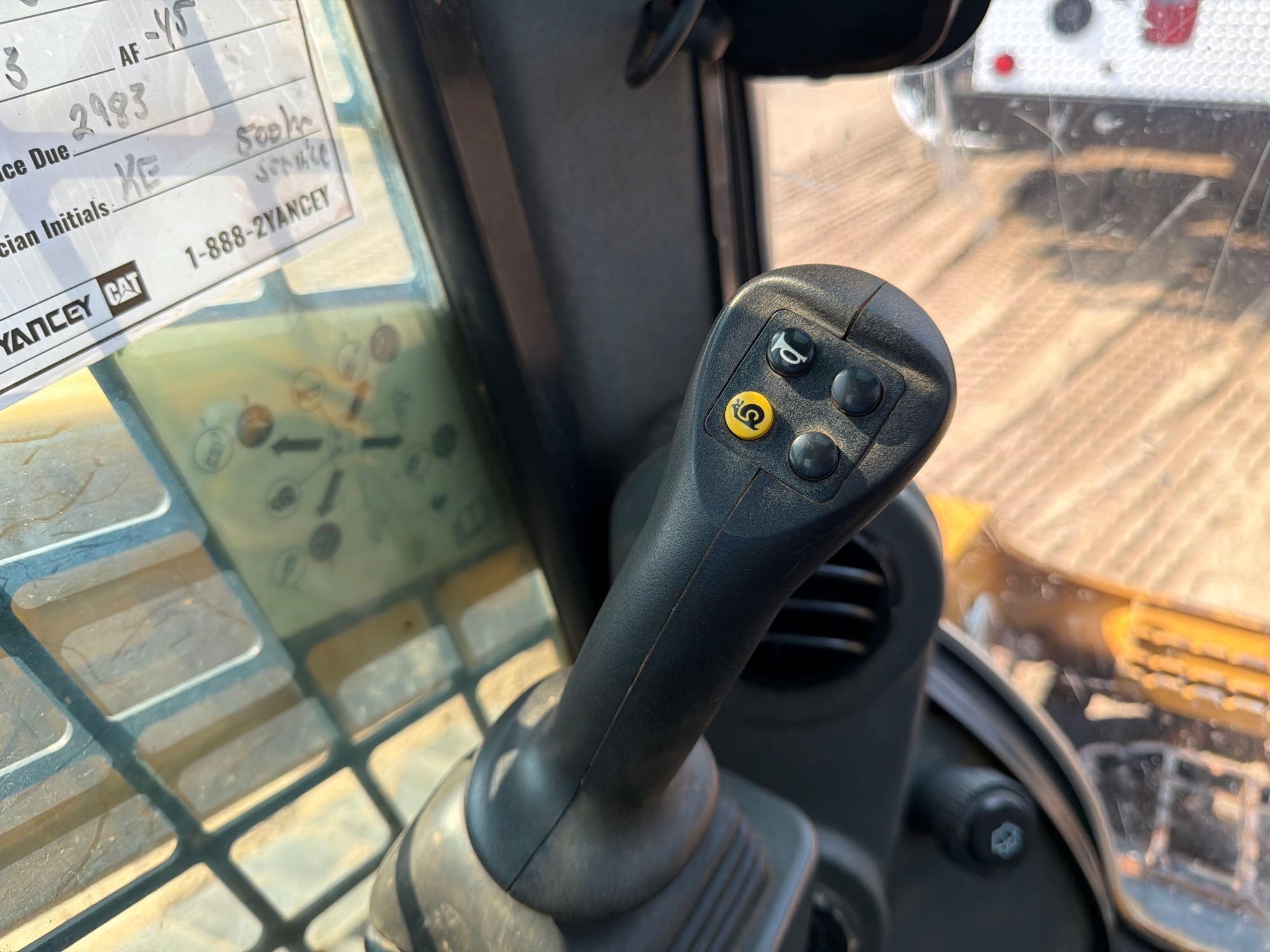 2021 Caterpillar 279D