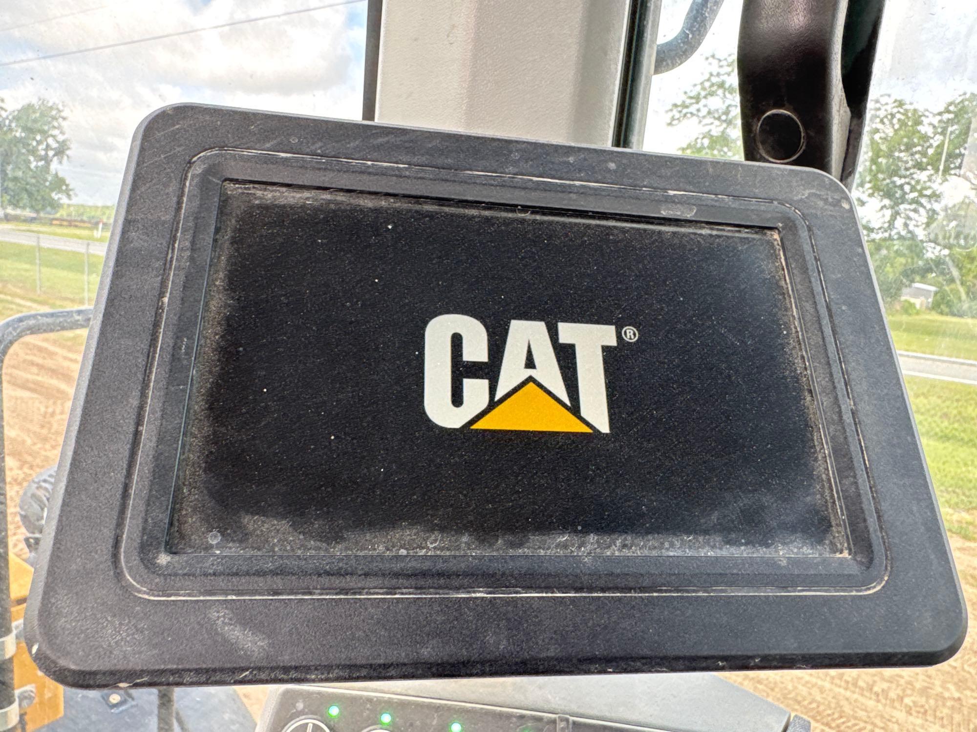 2022 Caterpillar 938M