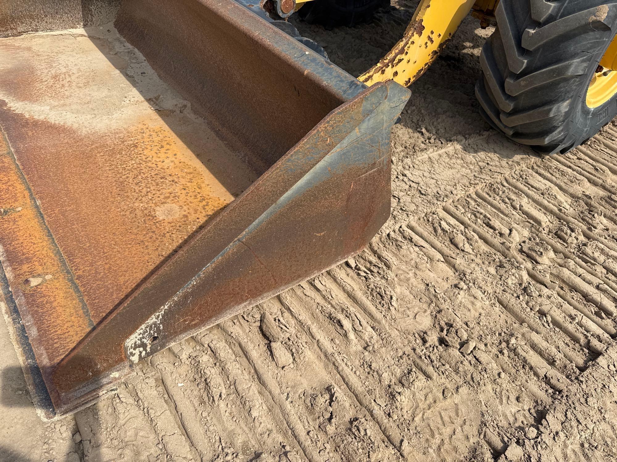 2021 Caterpillar 906