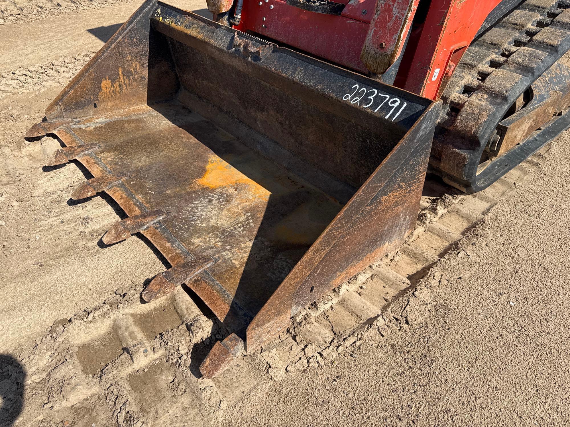 2014 Kubota SVL75-2