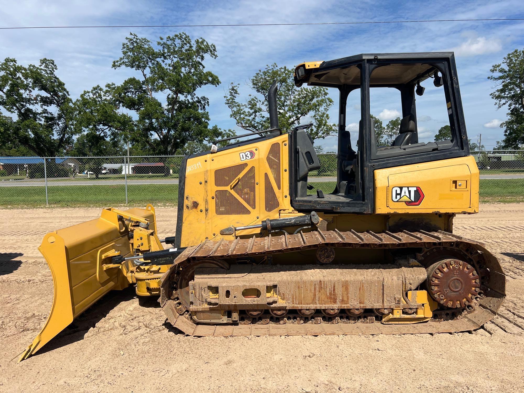 2022 Caterpillar D3 LGP