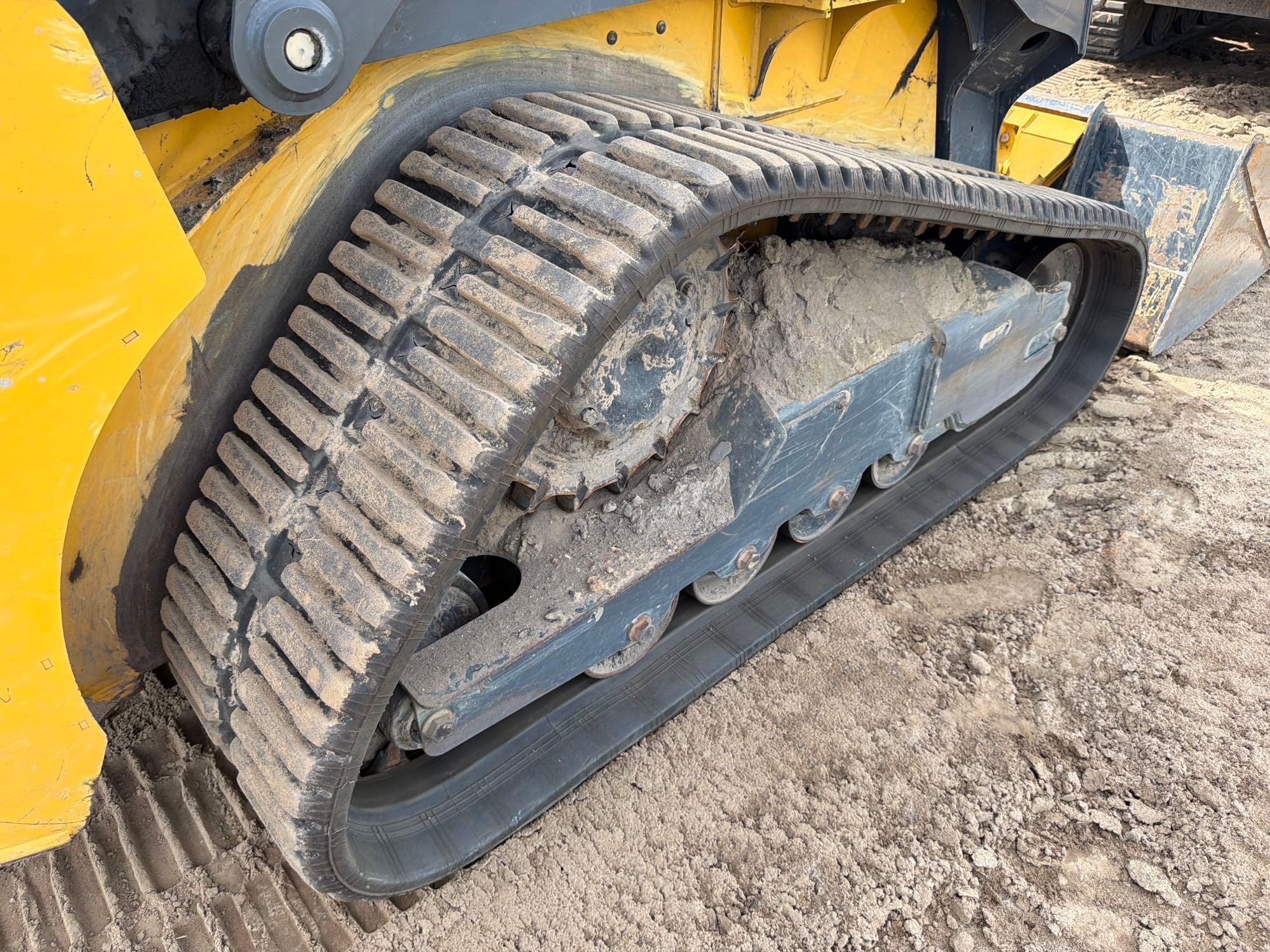 2024 John Deere 317G