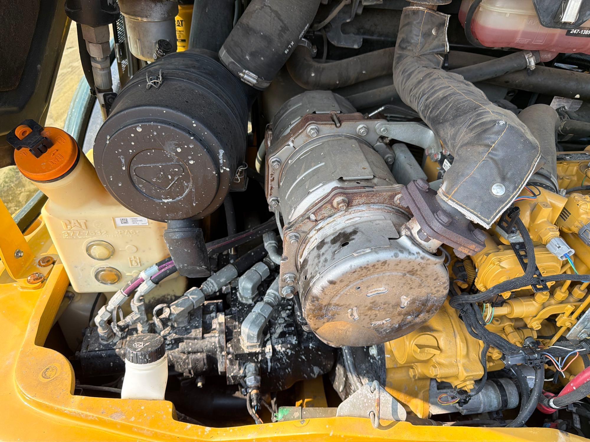 2020 Caterpillar 906