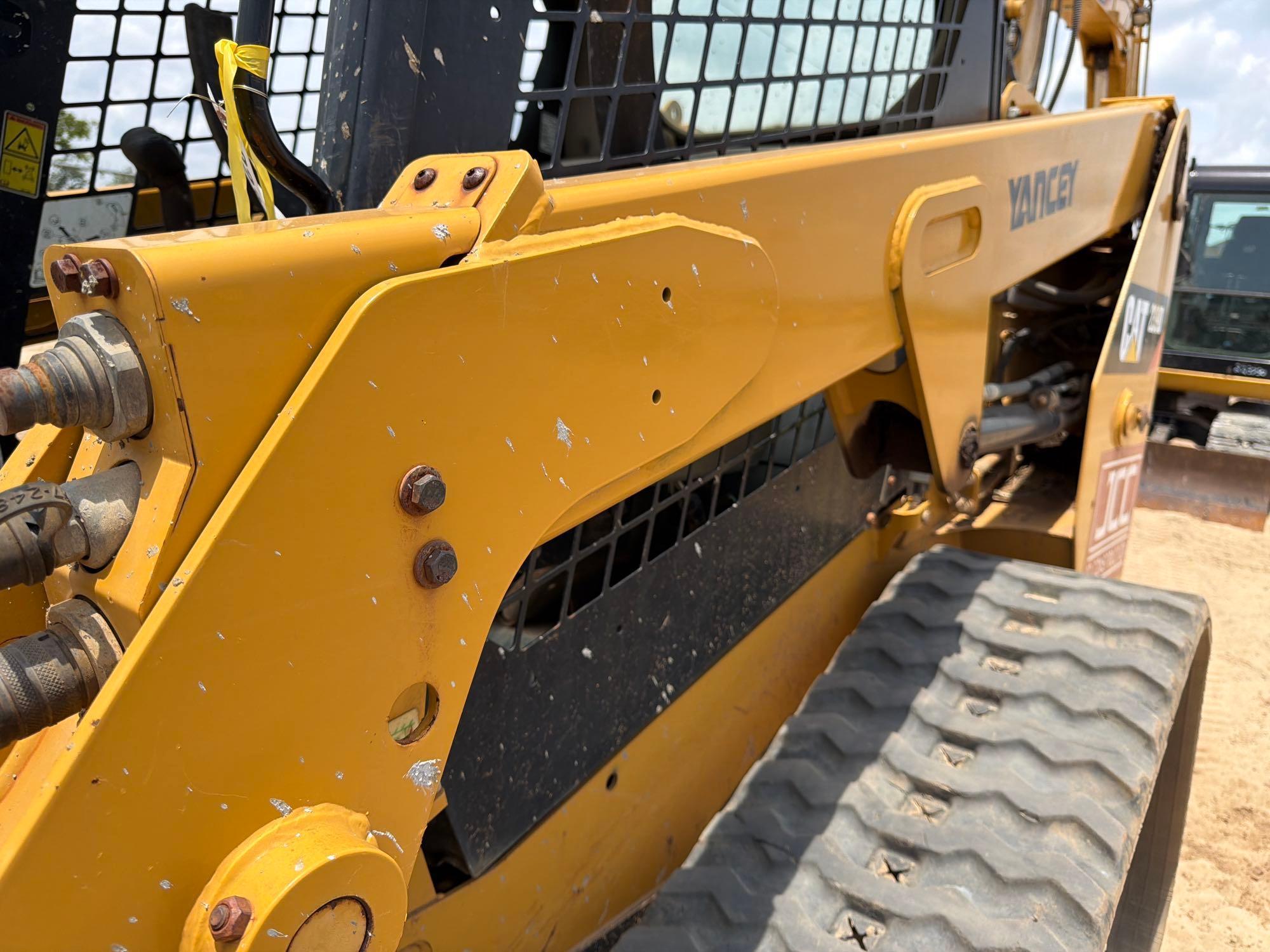 2018 Caterpillar 239D