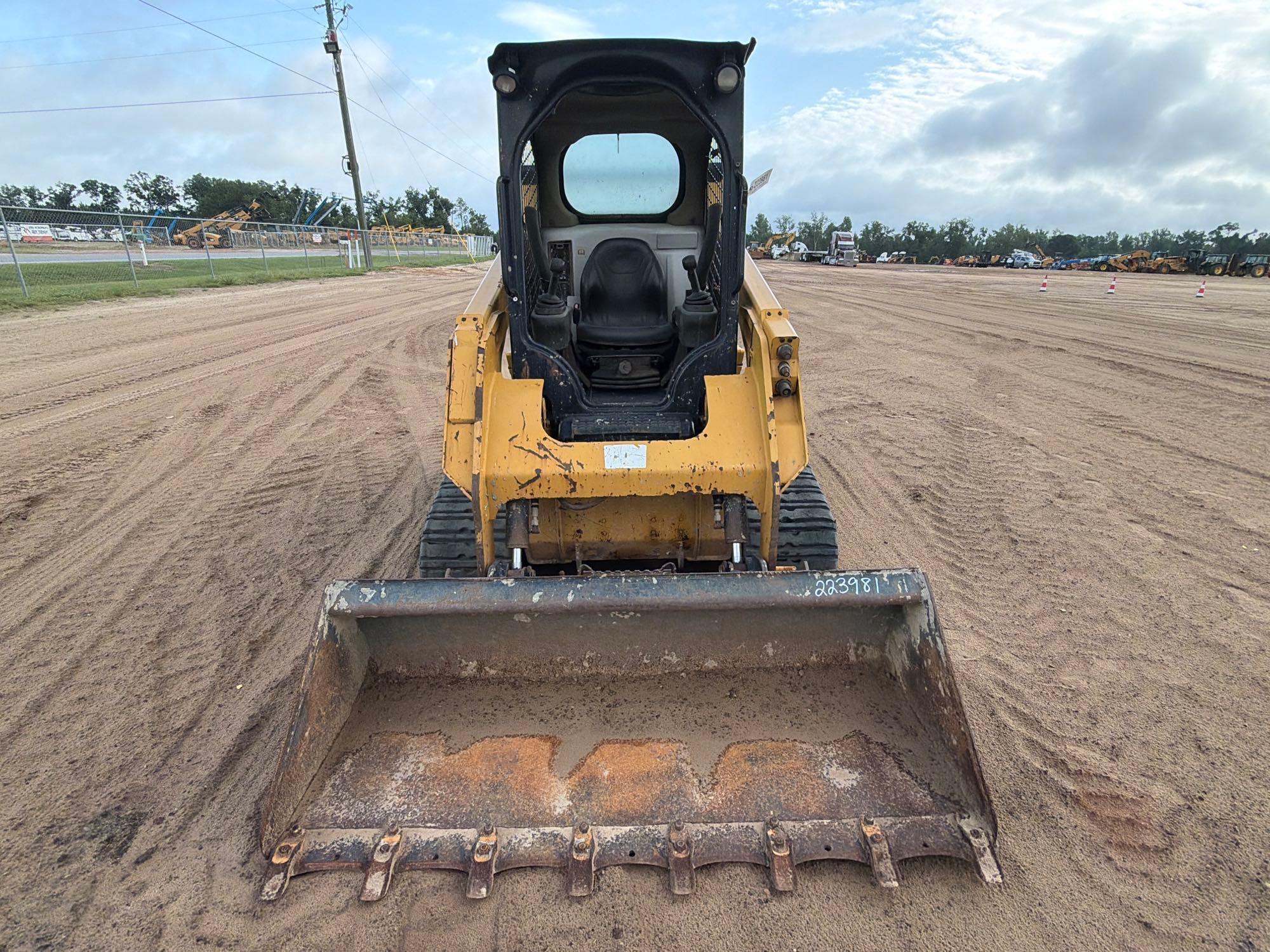 2015 Caterpillar 257D
