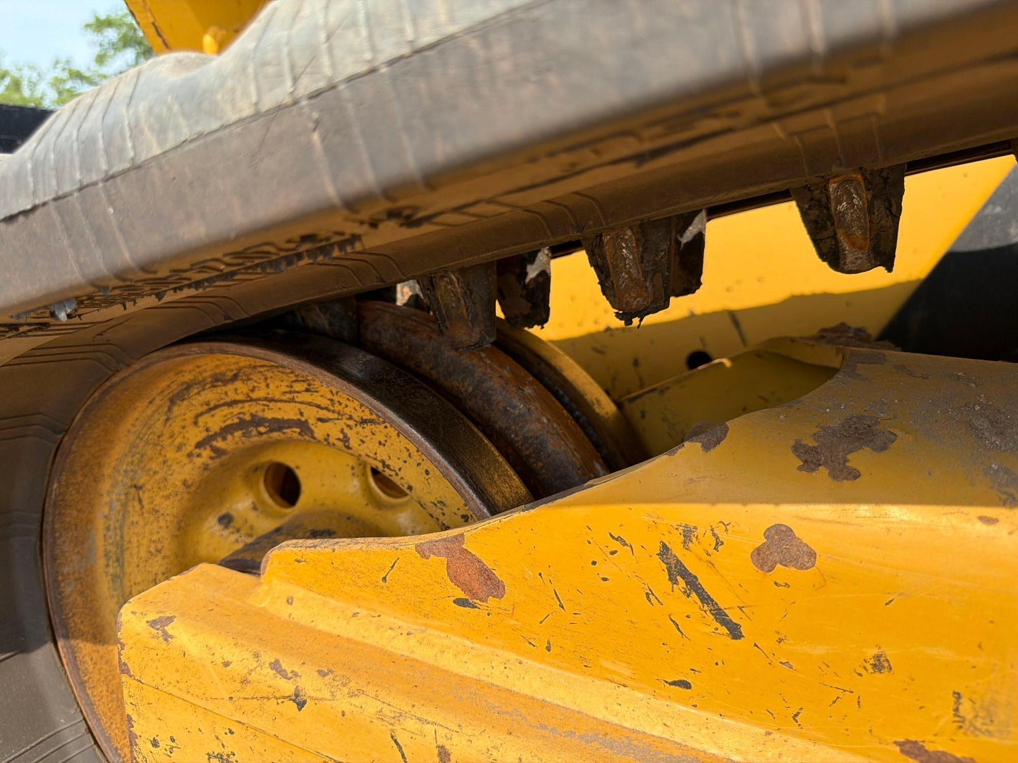 2024 Caterpillar 265