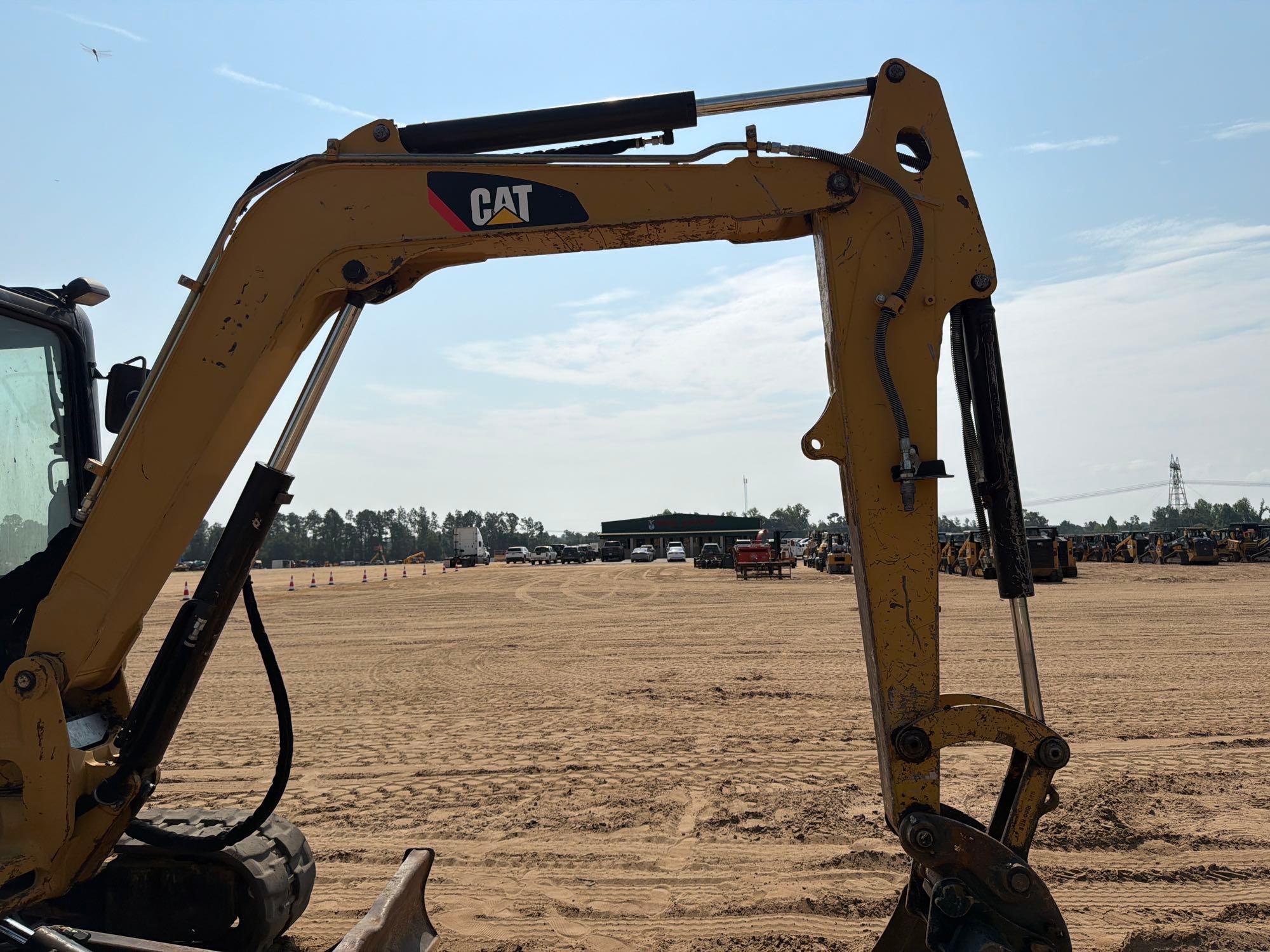 2012 Caterpillar 305D CR