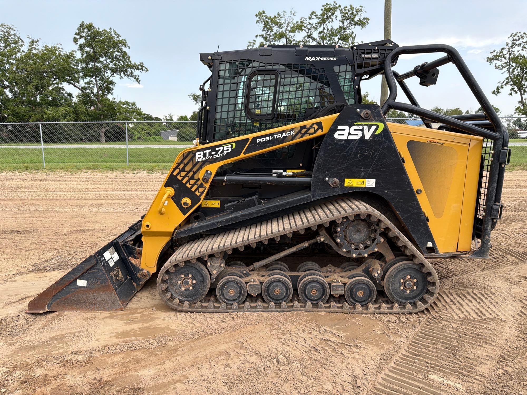 Photo of a  ASV RT75