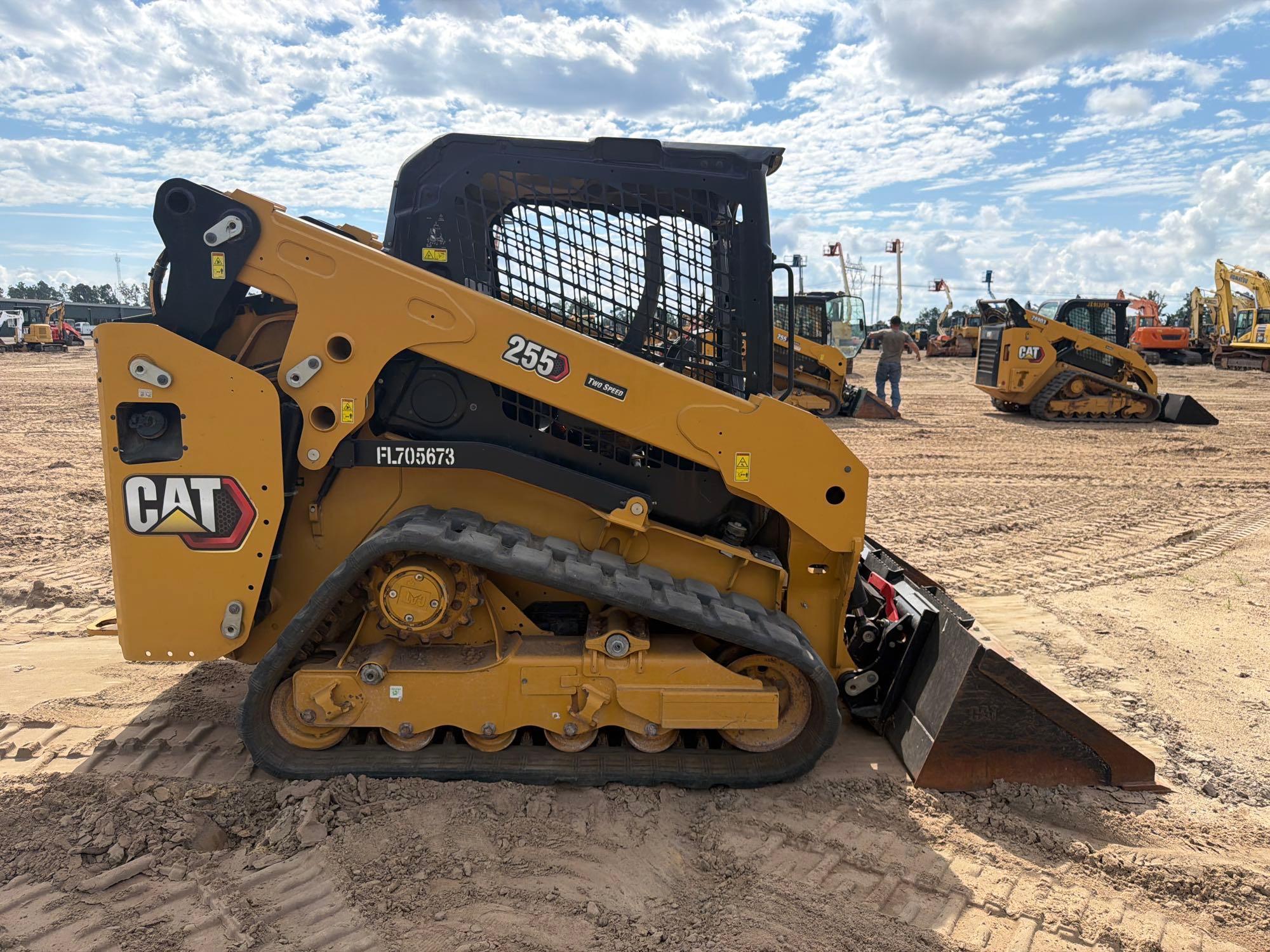2024 Caterpillar 255