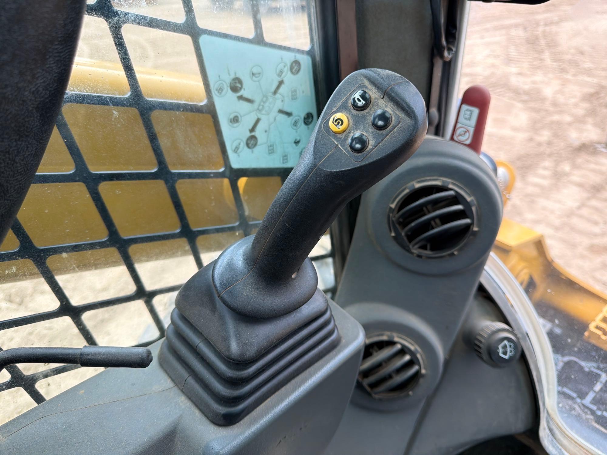 2020 Caterpillar 272D