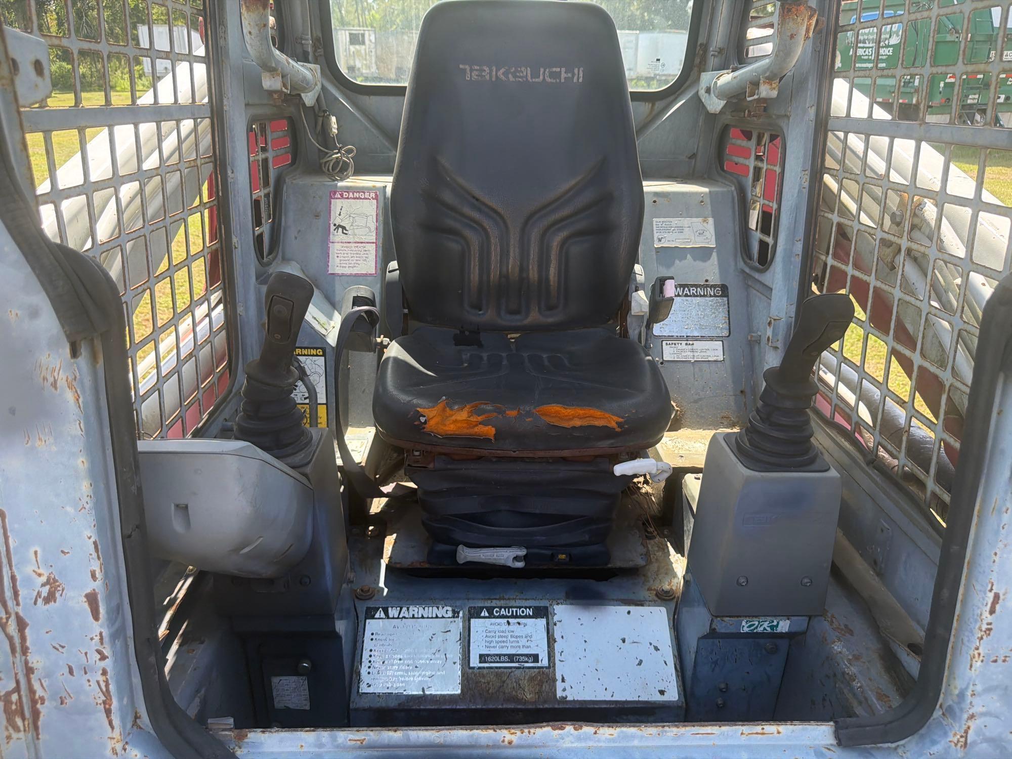 2004 Takeuchi TL130
