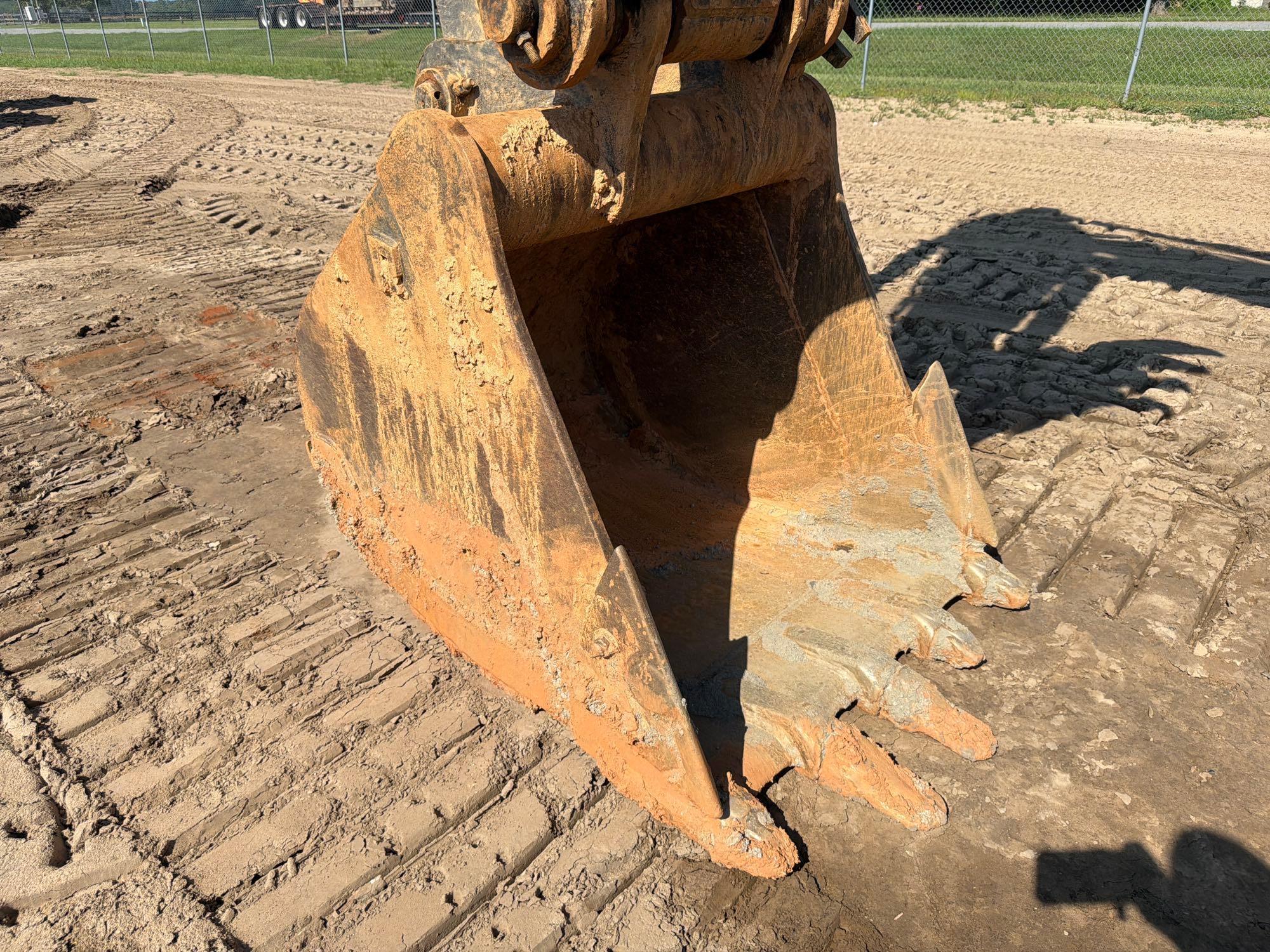 2023 Volvo EC200