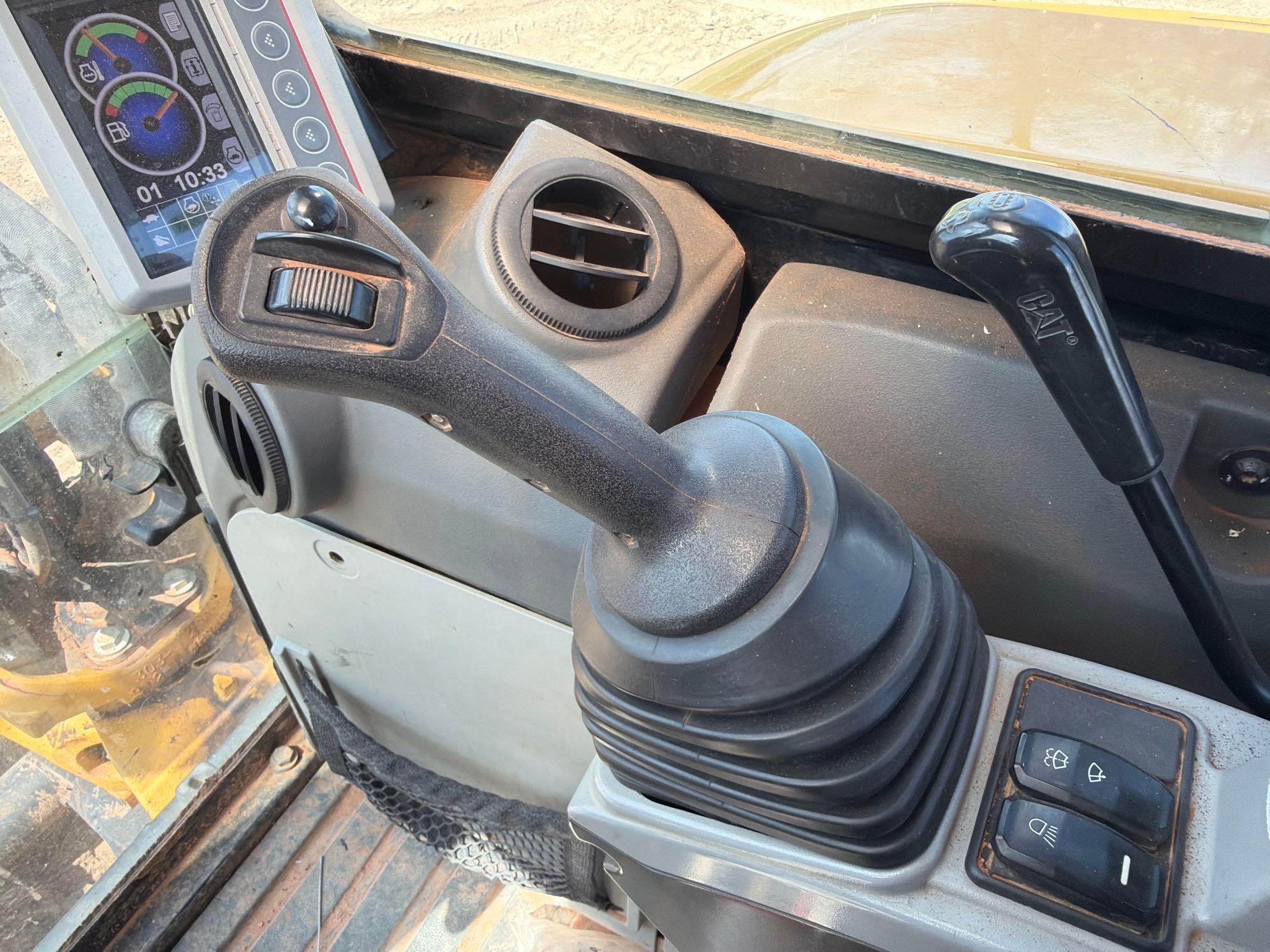 2018 Caterpillar 305.5E2CR