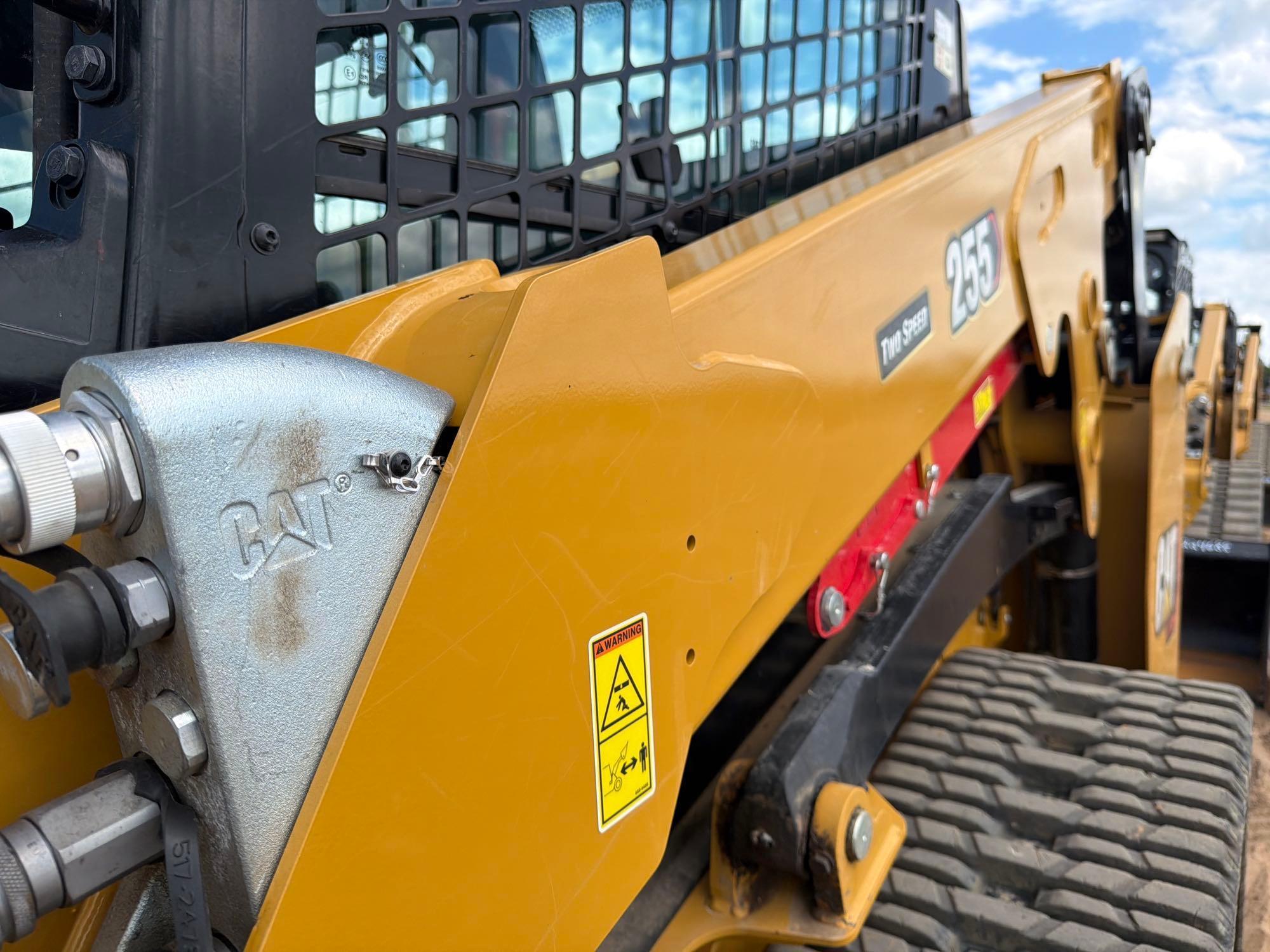 2025 Caterpillar 255