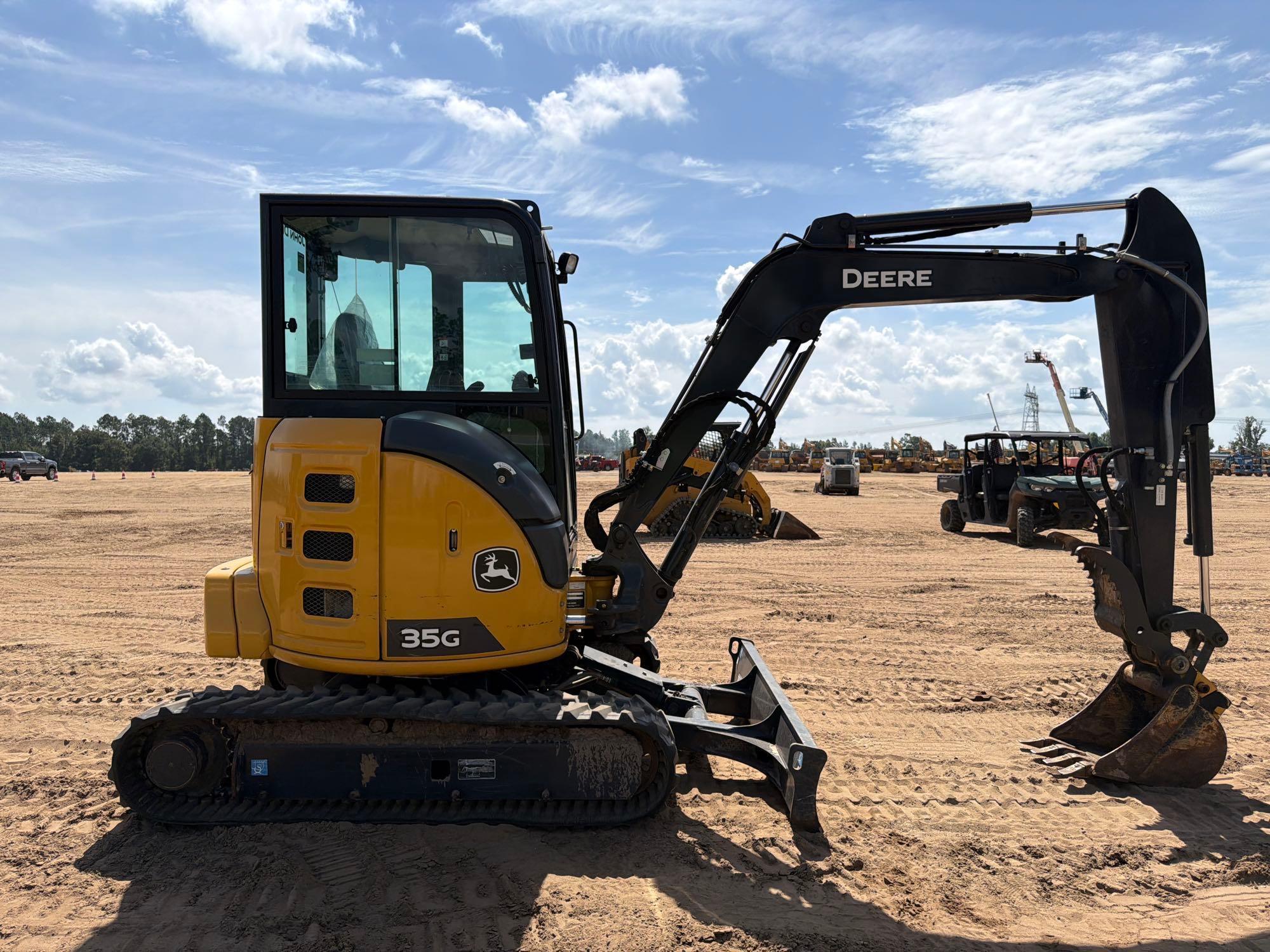 2023 John Deere 35G