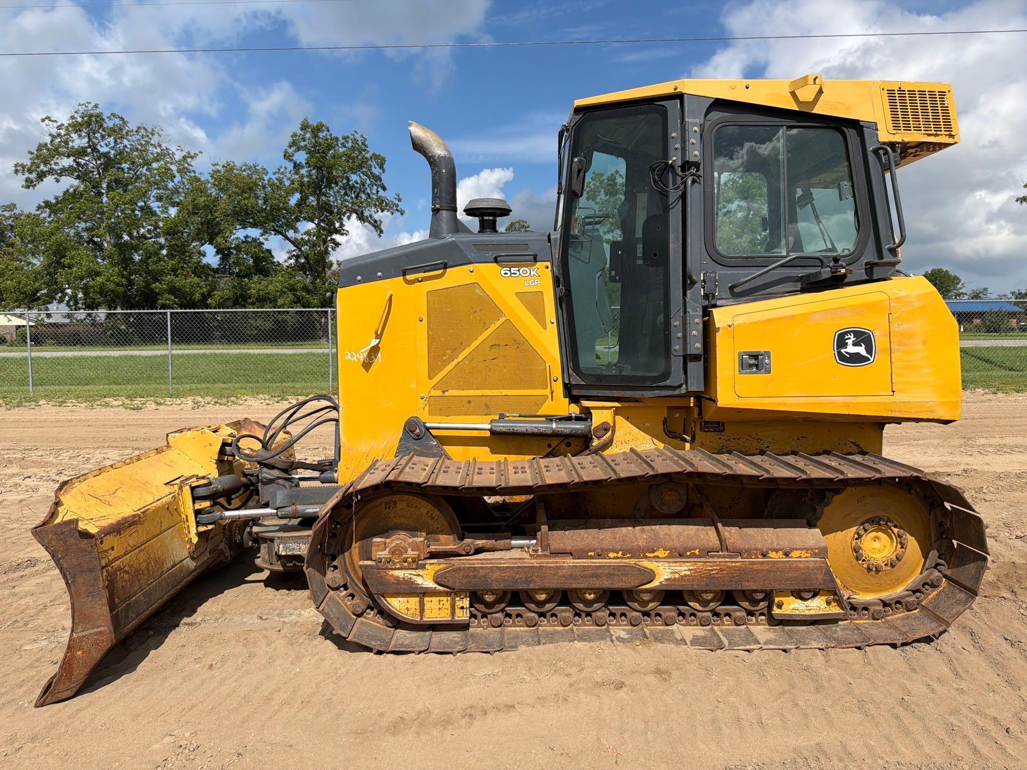 2018 John Deere 650K LGP